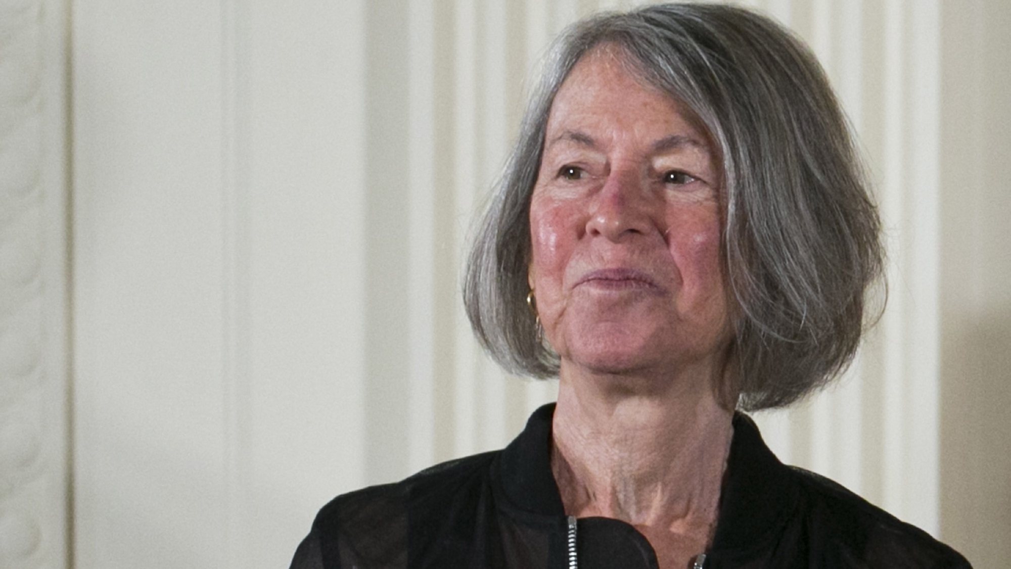 epa08728920 (FILE) - US poet Louise Gluck with the 2015 National Humanities Medal during a ceremony in the East Room of the White House in Washington, DC, USA, 22 September 2016 (reissued 08 October 2020). The 2020 Nobel Prize in Literature has been awarded to Louise Glueck, the Swedish Academy has announced.  EPA/SHAWN THEW *** Local Caption *** 53031868