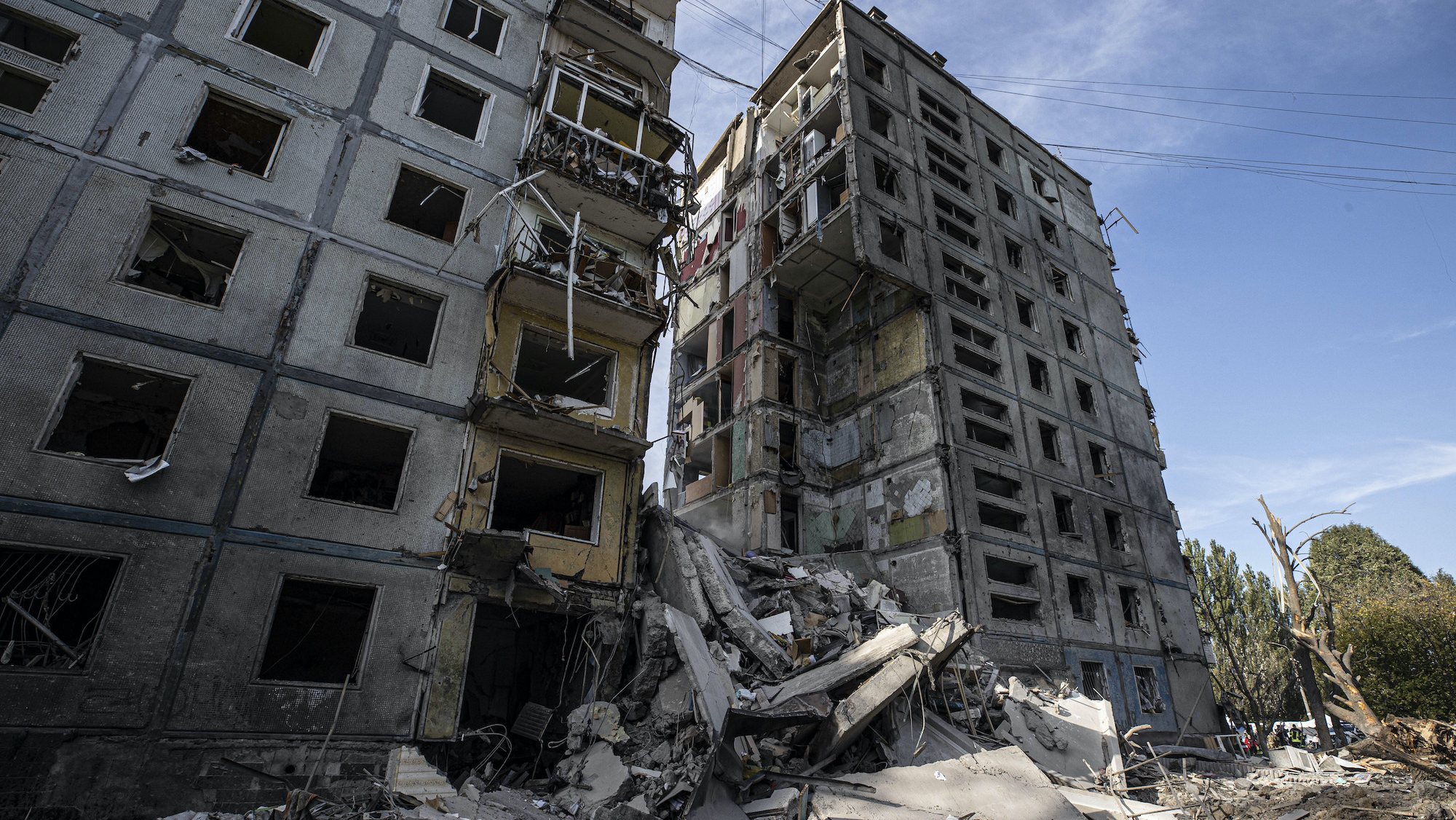 Imagem de uma zona residencial de Zaporíjia, em outubro, após um ataque russo