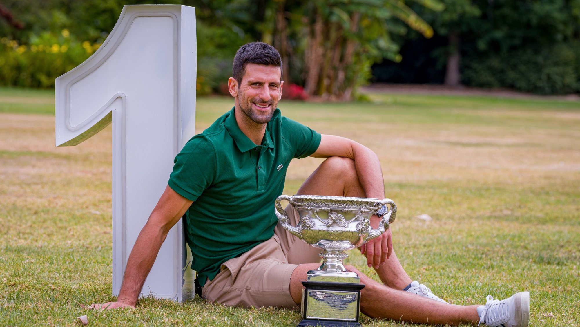 Novak Djokovic teve o melhor regresso possível à Austrália, ganhando pela décima vez em Melbourne e voltando à liderança do ranking mundial