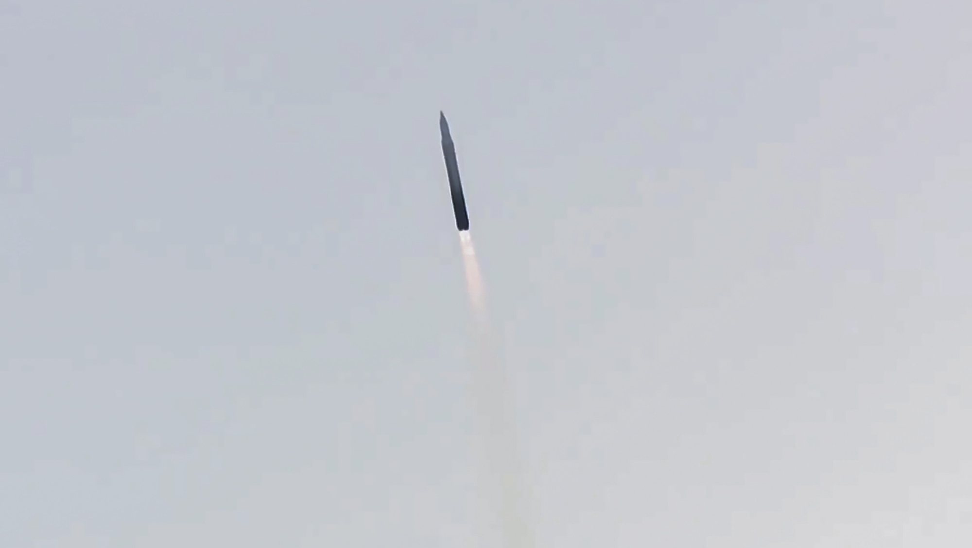 epa08092380 (FILE) - A frame grab taken from a handout file video released by the Press Service of the Ministry of Defence of the Russian Federation shows the launch of the first Avangard hypersonic missile system from the Dombarovsky position area, Russia, 26 December 2018 (issued 28 December 2019). Russian Defense Minister Shoygu announced on 27 December 2019, that the first regiment of Avangard hypersonic missiles have been put into service at an undisclosed location, suggesting the Urals, without providing further details. President Putin, who unveiled images of the new weapon in 2018, said that the nuclear-capable missiles can travel more than 20 times the speed of sound.  EPA/RUSSIAN DEFENCE MINISTRY PRESS SERVICE HANDOUT -- MANDATORY CREDIT -- HANDOUT EDITORIAL USE ONLY/NO SALES