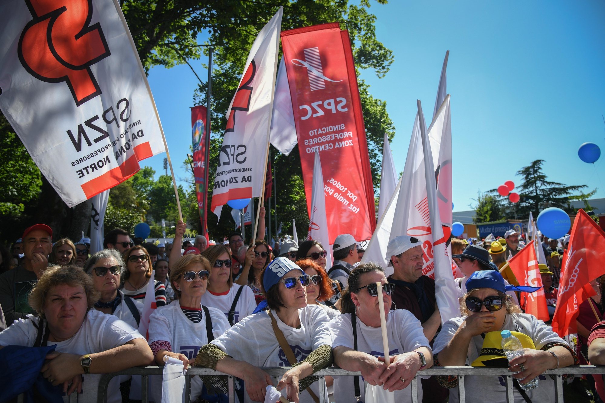 Populares participam na iniciativa da UGT para assinalar o Dia do Trabalhador em Braga, 01 de maio 2019. HUGO DELGADO/LUSA