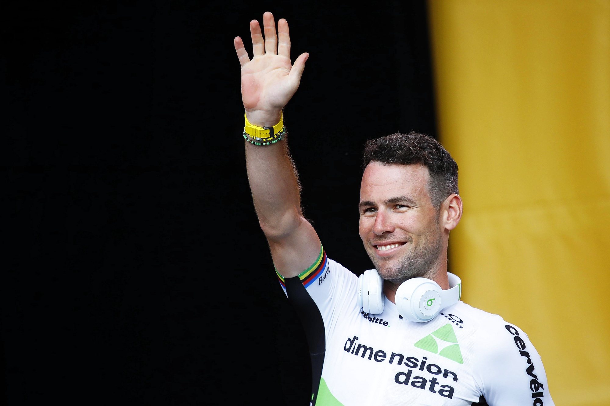 epa06866382 British rider Mark Cavendish of Team Dimension Data attends the opening ceremony of the 105th edition of the Tour de France 2018 cycling race in La Roche-sur-Yon, France, 05 July 2018. The 105th edition of the Tour de France will start in Noirmoutier-en-l&#039;Ile on 07 July 2018.  EPA/KIM LUDBROOK