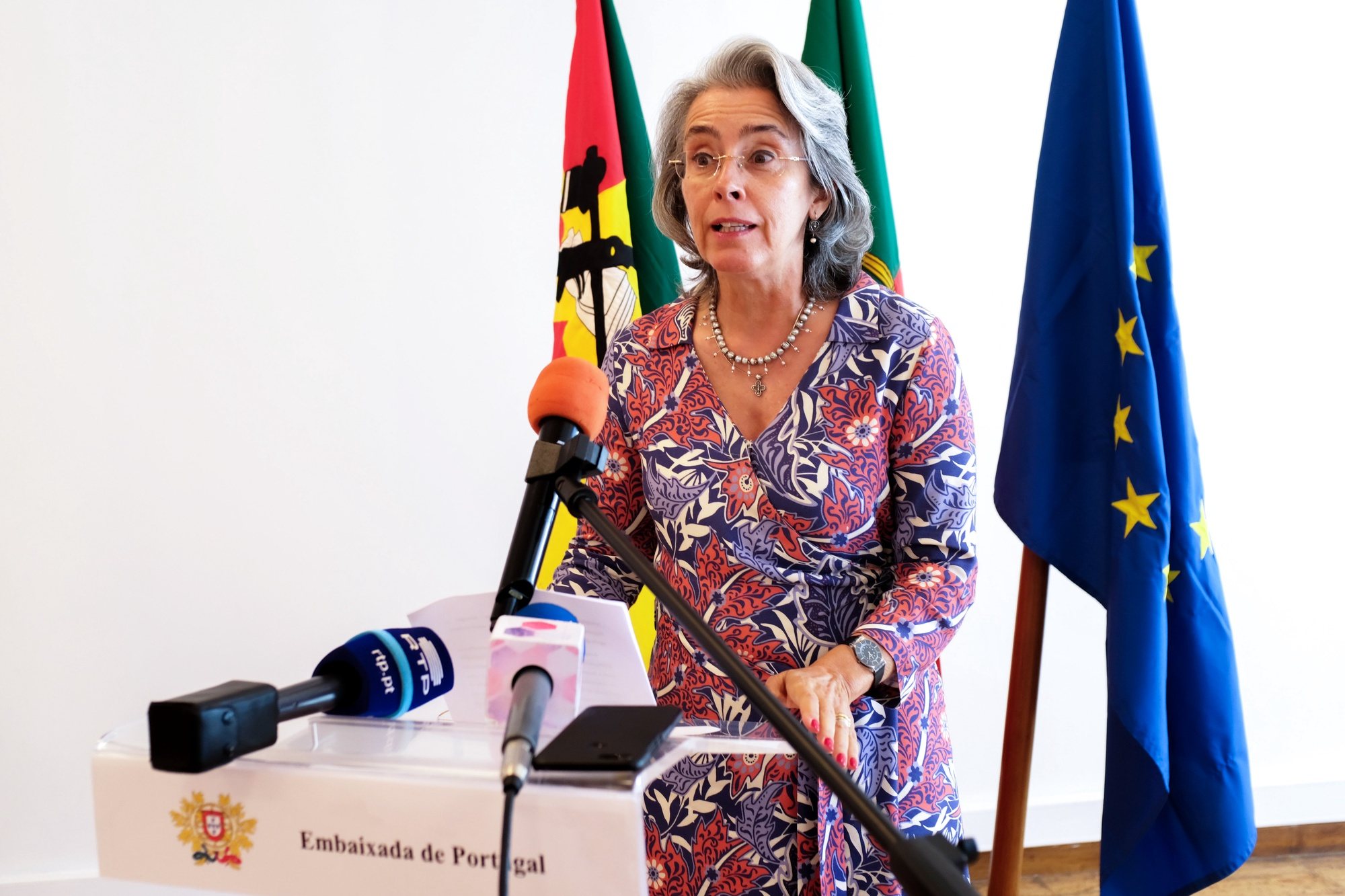 A embaixadora de Portugal, Maria Amélia Paiva , intervem no final da cerimónia de assinatiura de um contrato entre a SOFID e a APIEX, Maputo, Moçambique, 27 de setembro de 2019.  ANTÓNIO SILVA/LUSA