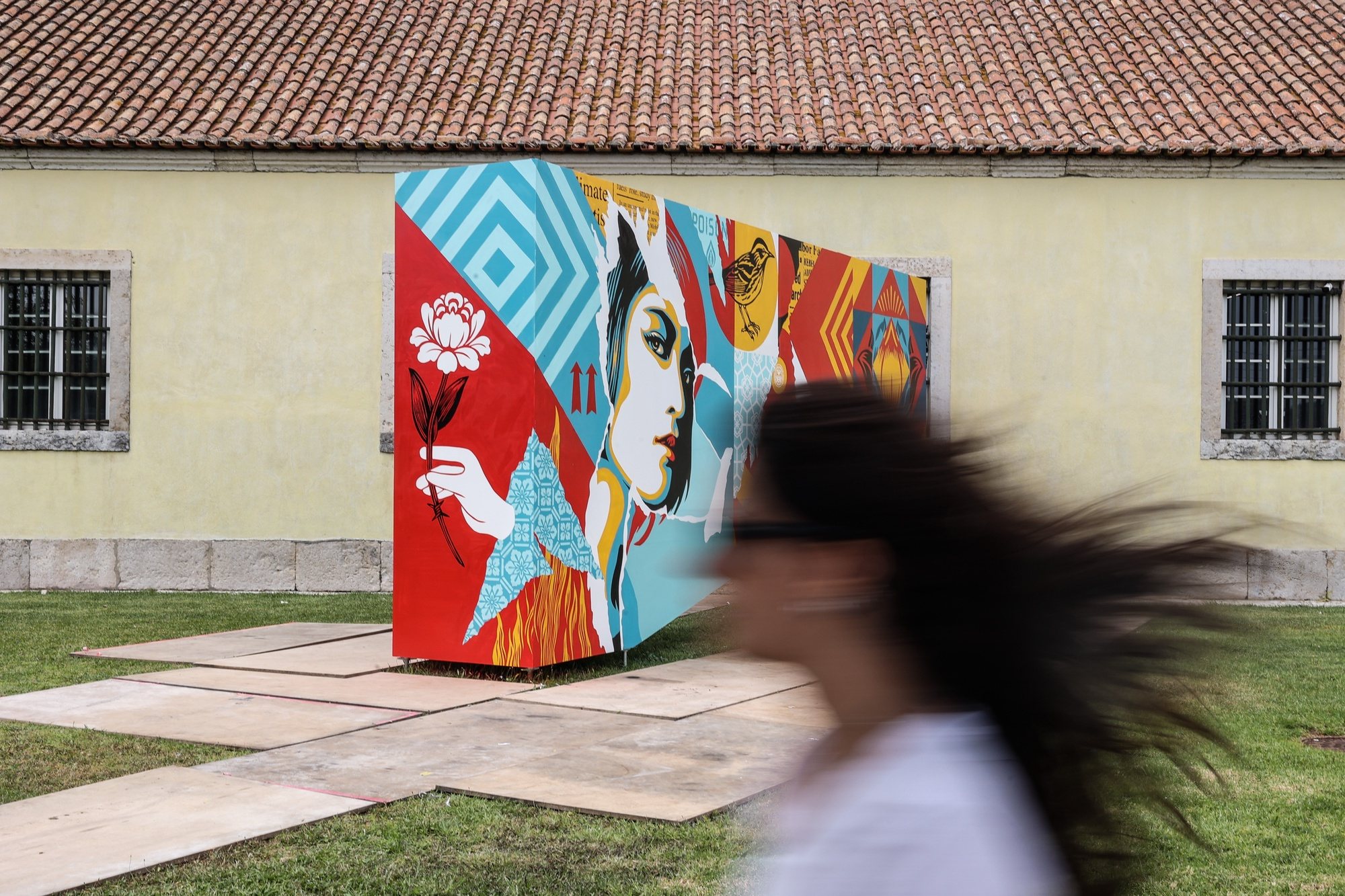 Visita à montagem da exposição Urban [Revolution], exposição que celebra a arte de rua, do graffiti à arte urbana, com obras criadas para aquele local por 18 artistas portugueses e estrangeiros, Lisboa, 19 de junho de 2023. A exposição estará presente de 21 de junho a 03 de dezembro de 2023 na Cordoaria Nacional em Lisboa.  (ACOMPANHA TEXTO DE 20-06-2023) MIGUEL A. LOPES/LUSA