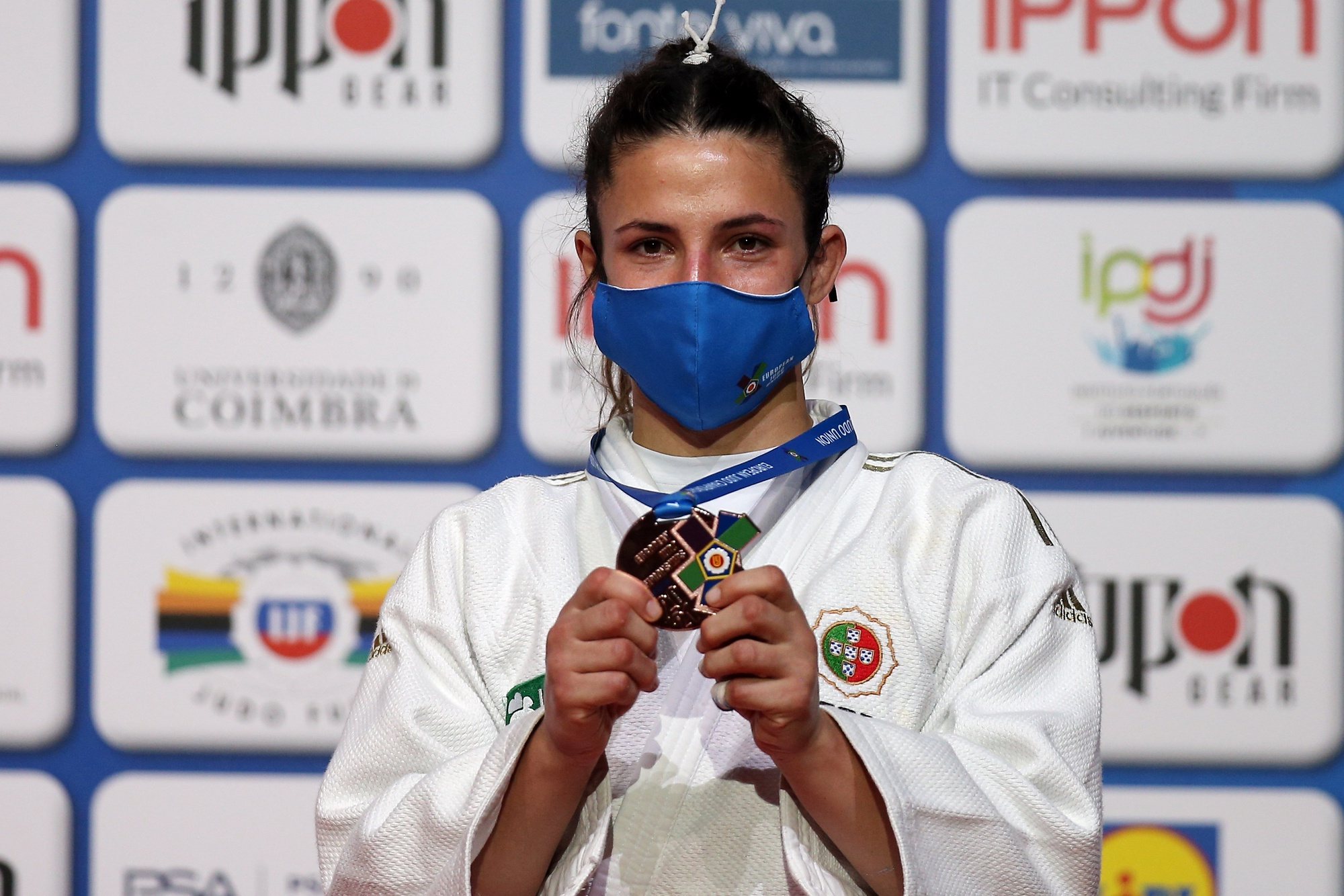 Barbara Timo of Portugal celebrates in the medals cerimony after win the bronze medal in woman&#039;s -70kg category at the European Judo Championships in Lisbon, Portugal, 17 April 2021. NUNO VEIGA/LUSA