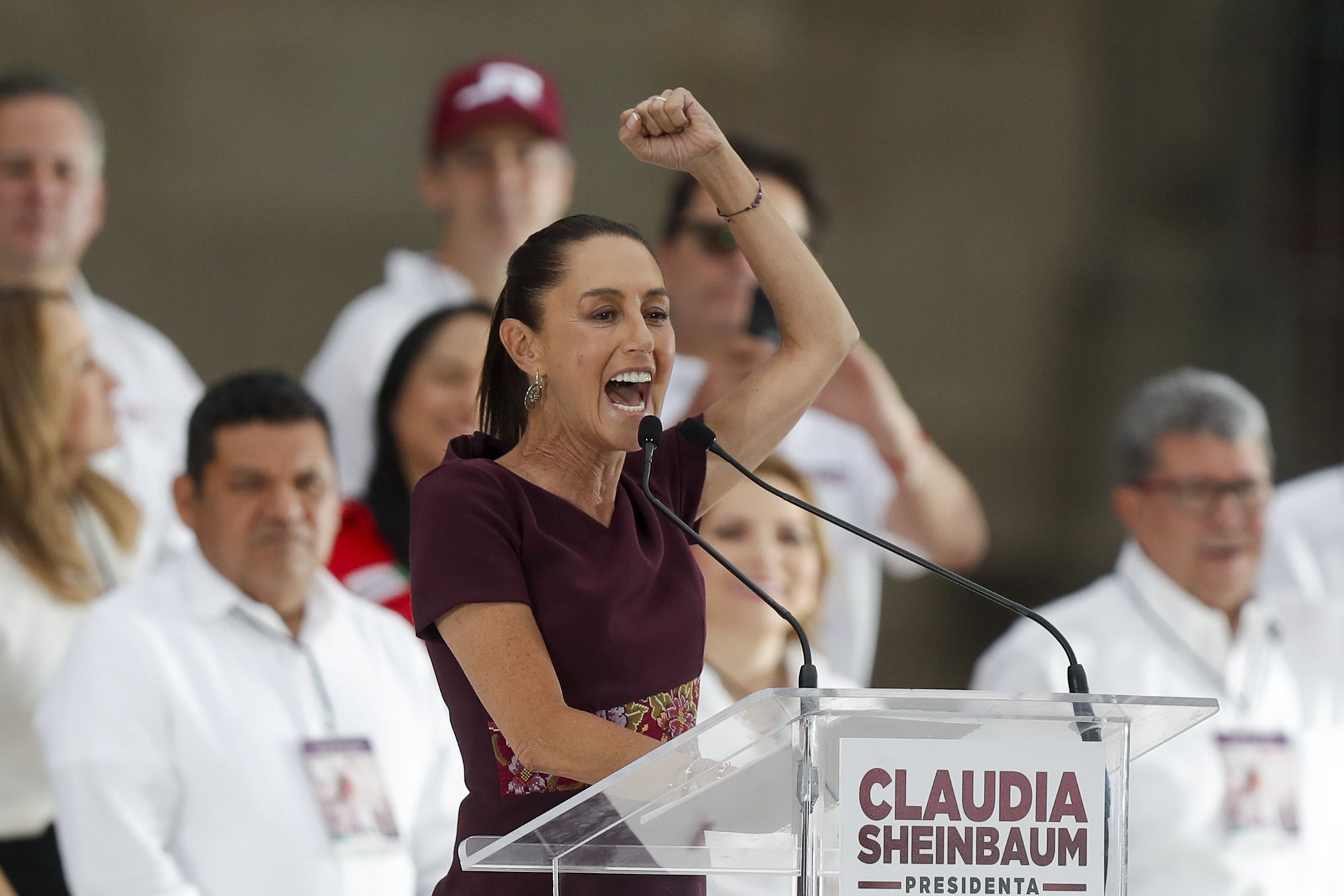 epa11378598 Presidential candidate of the Morena Party, Claudia Sheinbaum, speaks during a campaign event in the Zocalo of Mexico City, Mexico, 29 May 2024. Mexico is scheduled to hold general elections on 02 June 2024.  EPA/Isaac Esquivel