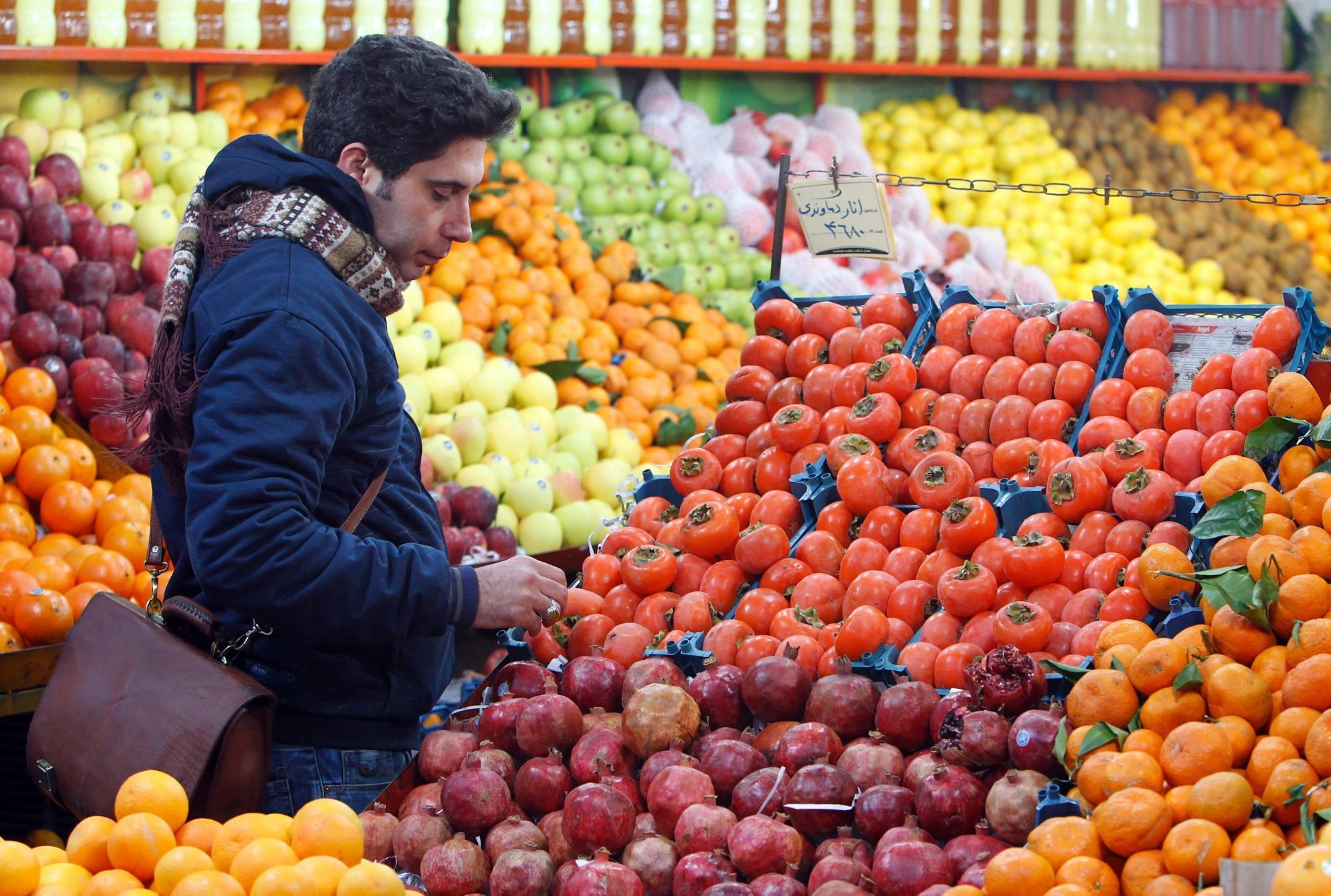 Ordem dos Nutricionistas realizou um levantamento dos preços dos alimentos em quatro superfícies comerciais para fazer as contas
