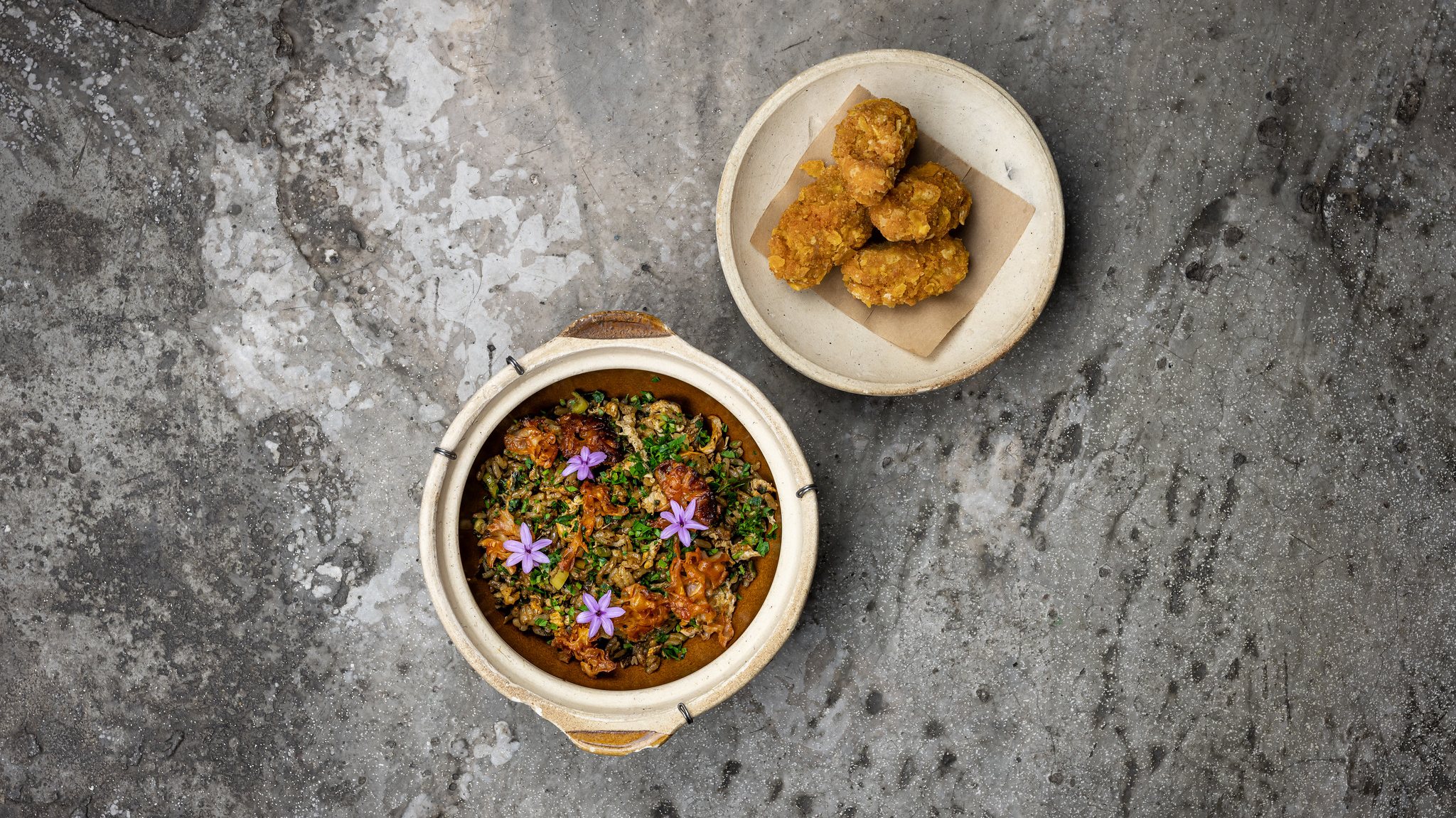 A proposta de David Jesus para mais um Chefs on Fire: arroz frito em wok e cogumelos em tempura.