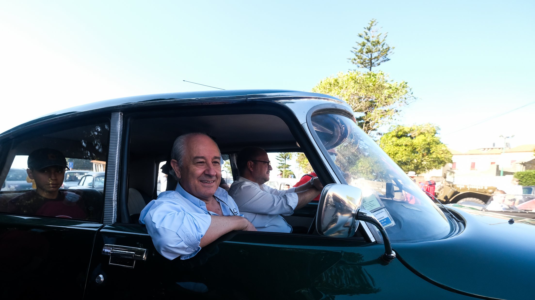 Este domingo, Rui Rio juntou-se à campanha e ao carro clássico de Vladimir Feliz no Porto