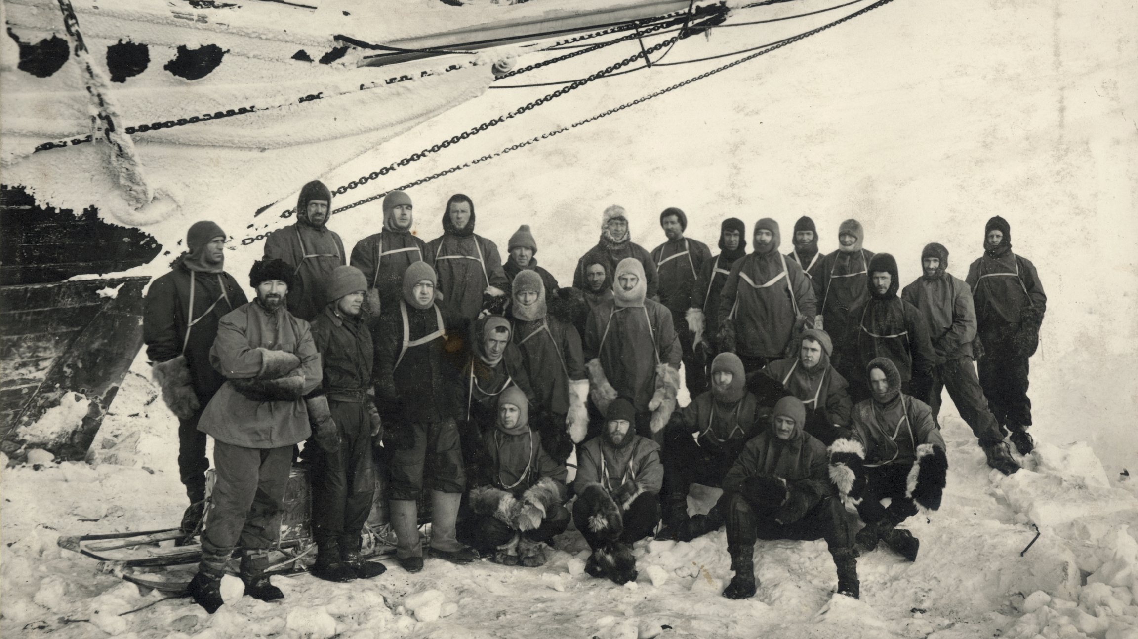A tripulação do Endurance, navio que naufragou na Antártida em 1915