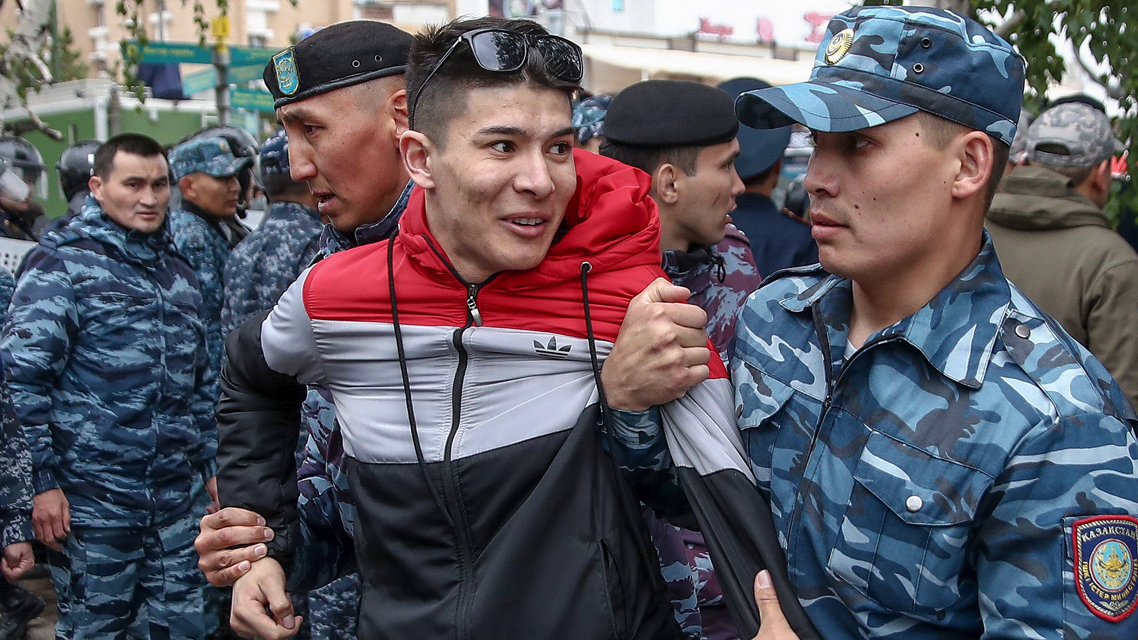 Protesters detained at 2019 Kazakh presidential election in Nur-Sultan