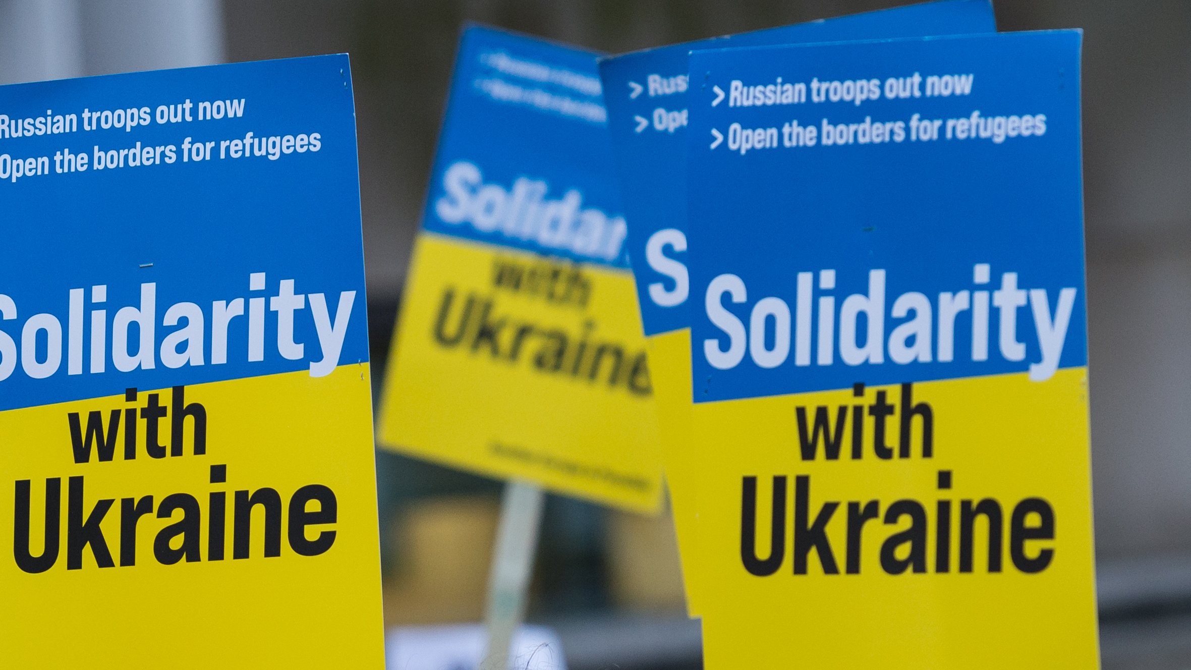 Demonstration for Ukrainian refugees outside Home Office in London