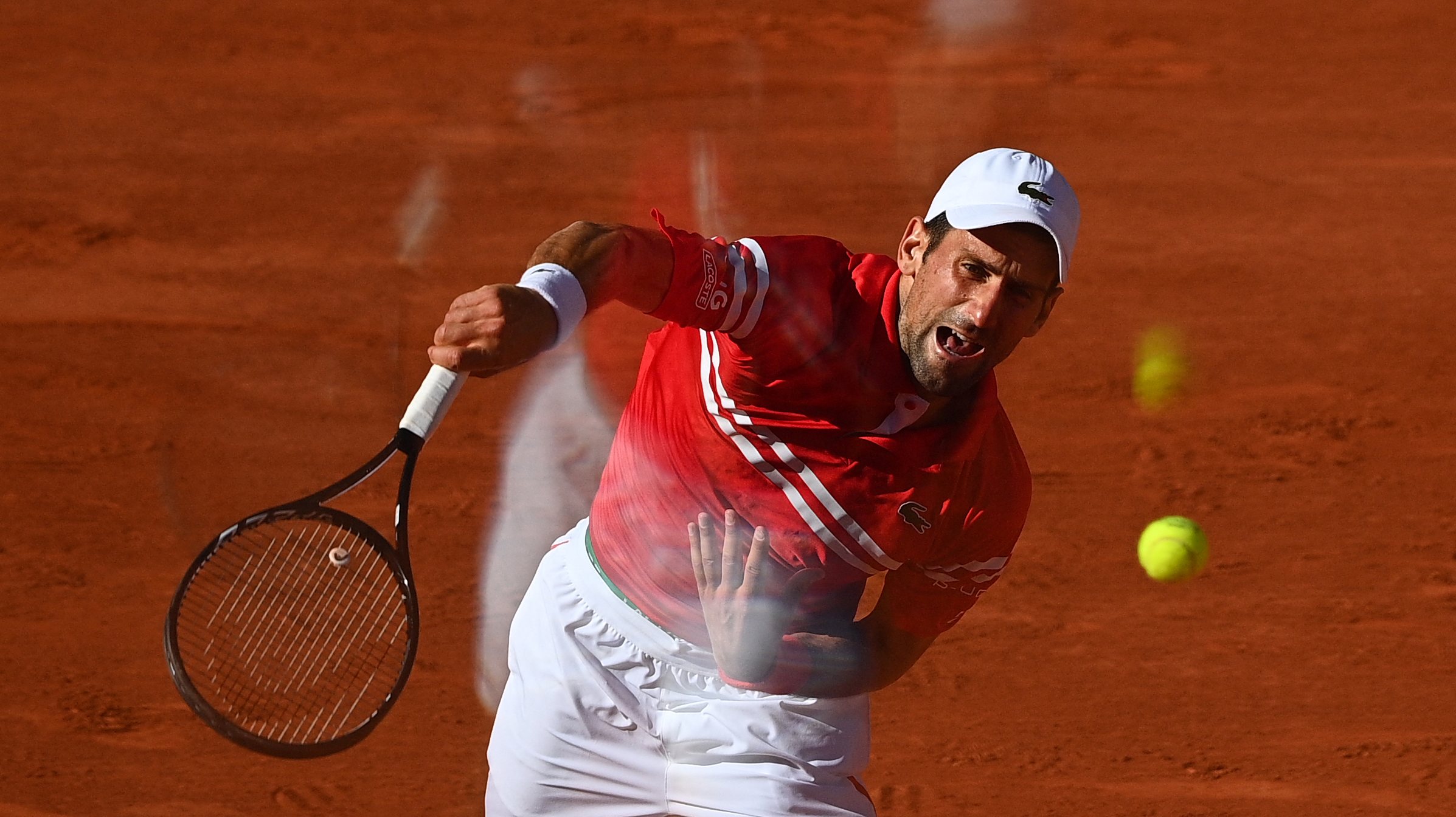 Novak Djokovic ganhou o seu quarto Grand Slam a cinco sets mas o primeiro depois de ter perdido os dois primeiros parciais