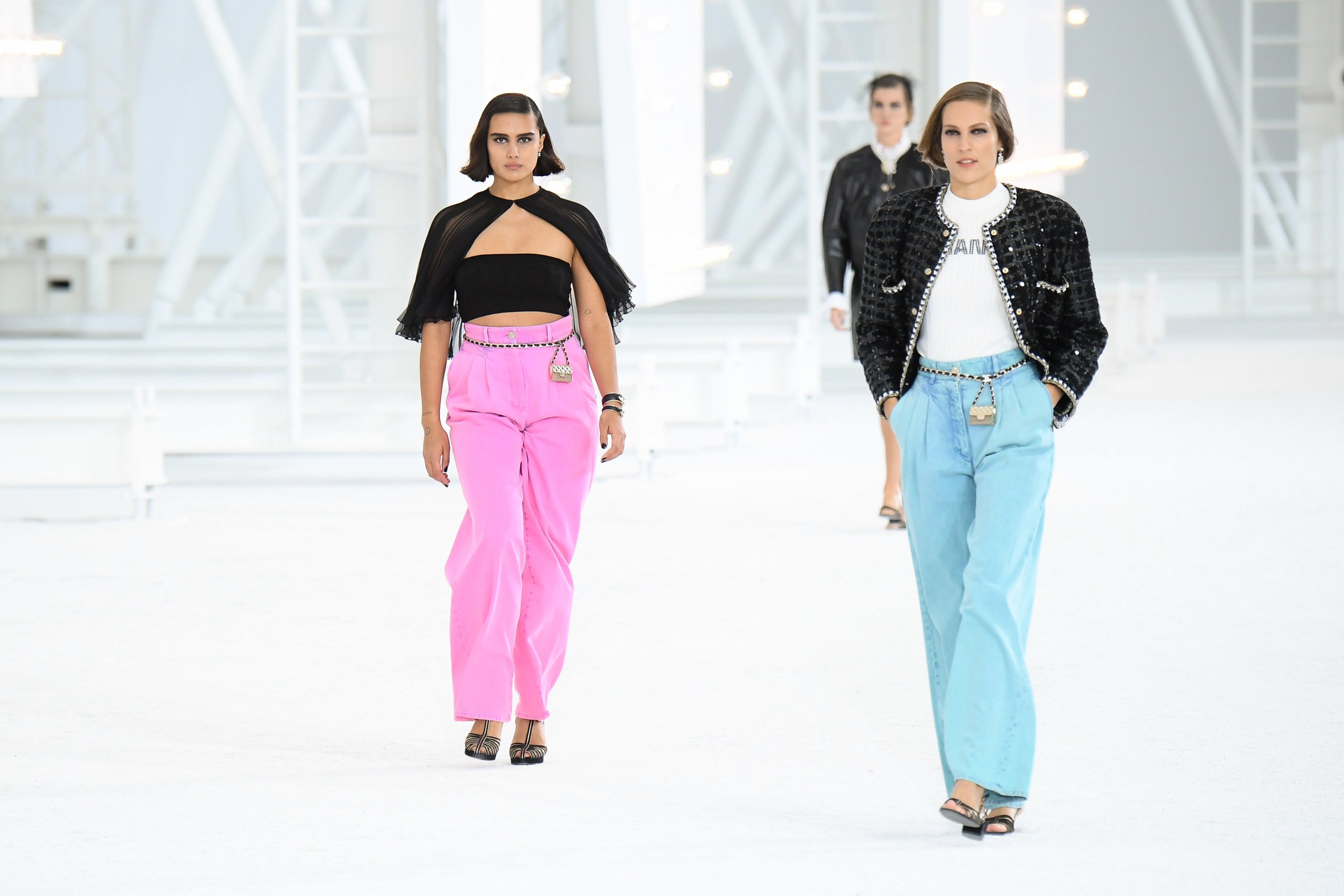 Chanel : Runway - Paris Fashion Week - Womenswear Spring Summer 2021