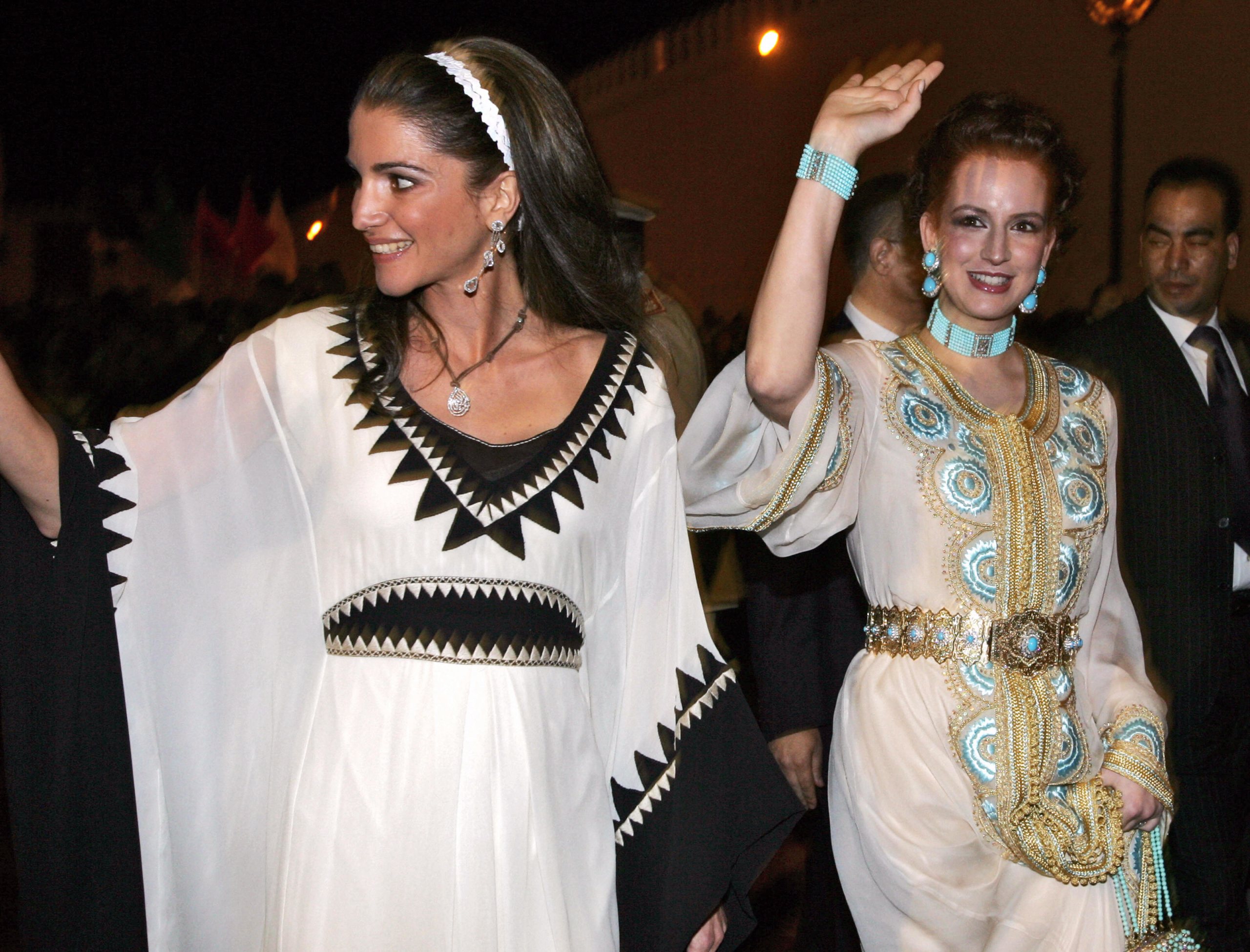 Queen Rania of Jordan (L) and Morocco&#039;s