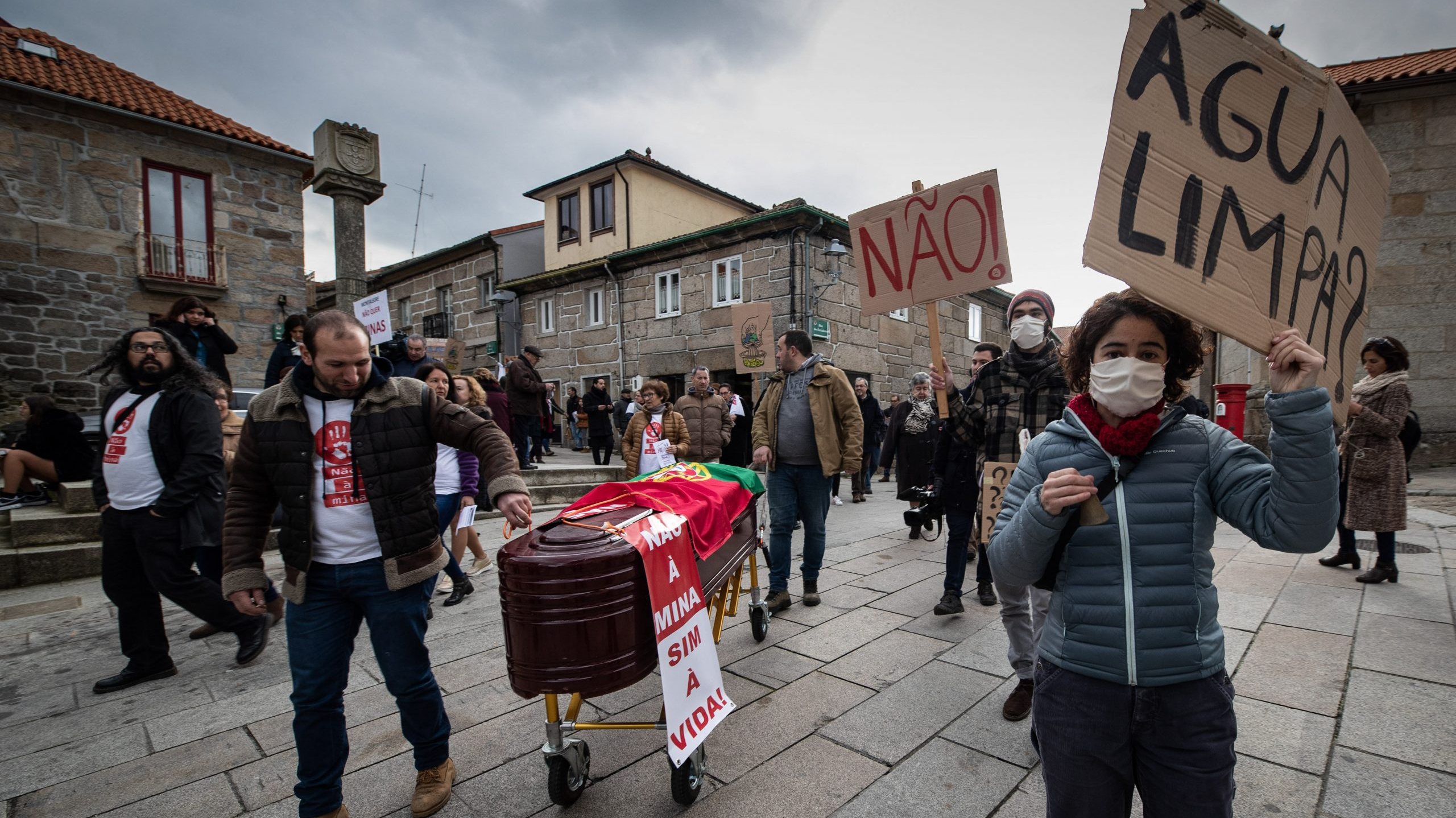 Manifestação contra a construção da mina de lítio a céu aberto em Montalegre, por parte da Associação Montalegre com Vida