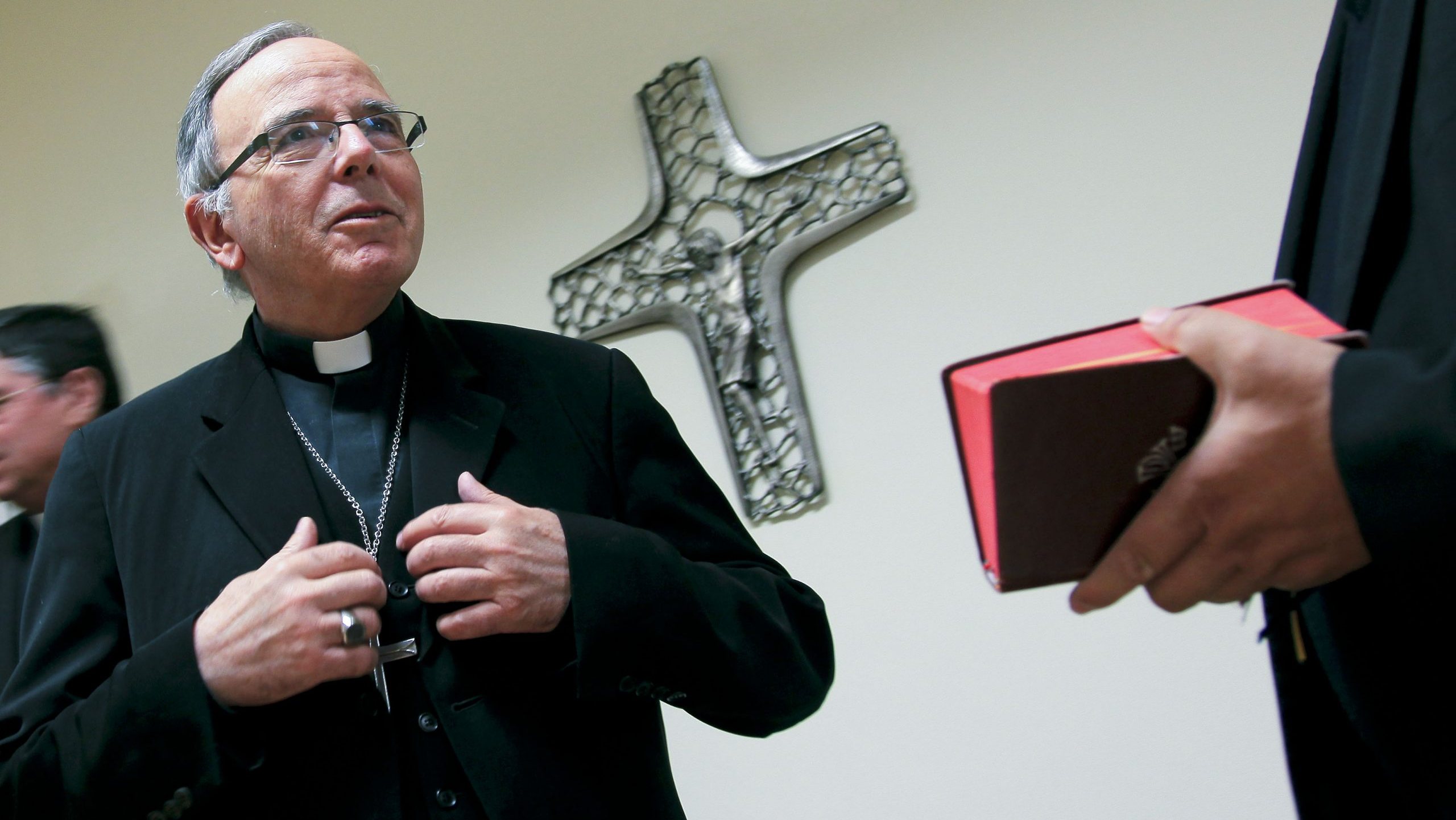O cardeal-patriarca de Lisboa soube de um caso de abusos de menores e não o comunicou à polícia