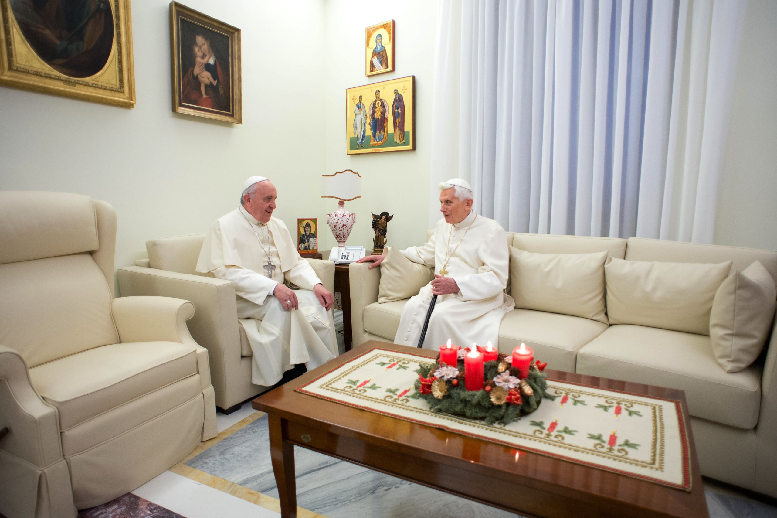 Pope Francis And Ex-Pope Benedict XVI Exchange Christmas Greetings