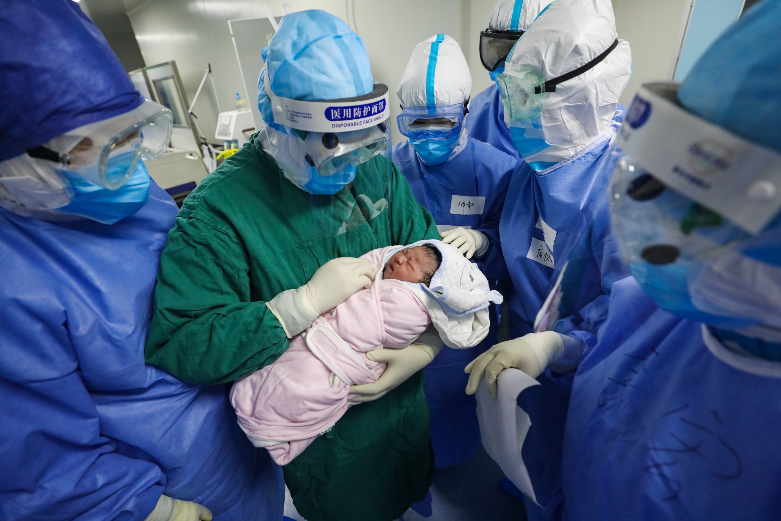 CHINA WUHAN CHILDBIRTH IN COVID-19 HOSPITAL