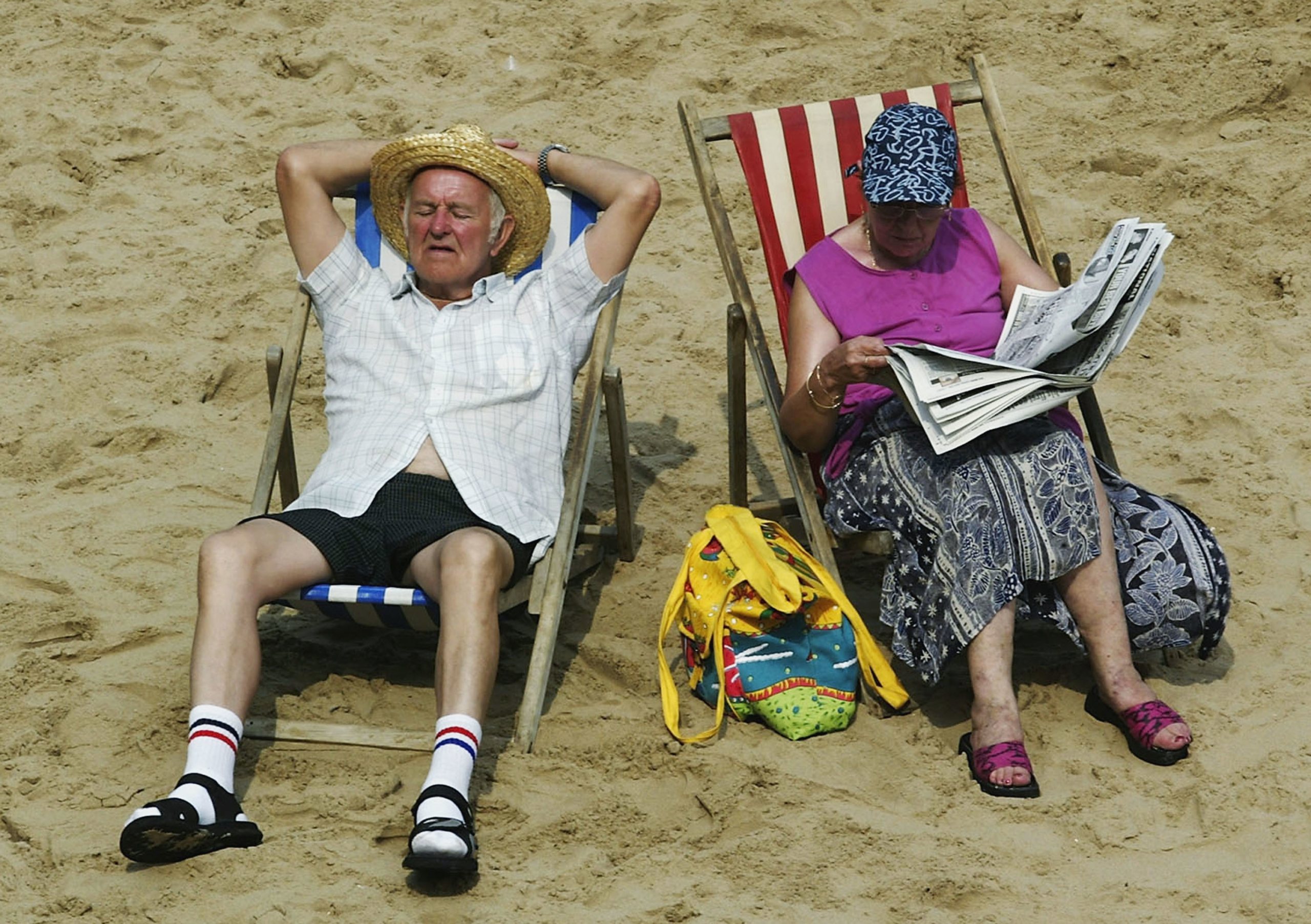 Brits Enjoy The Unusually Hot Weather