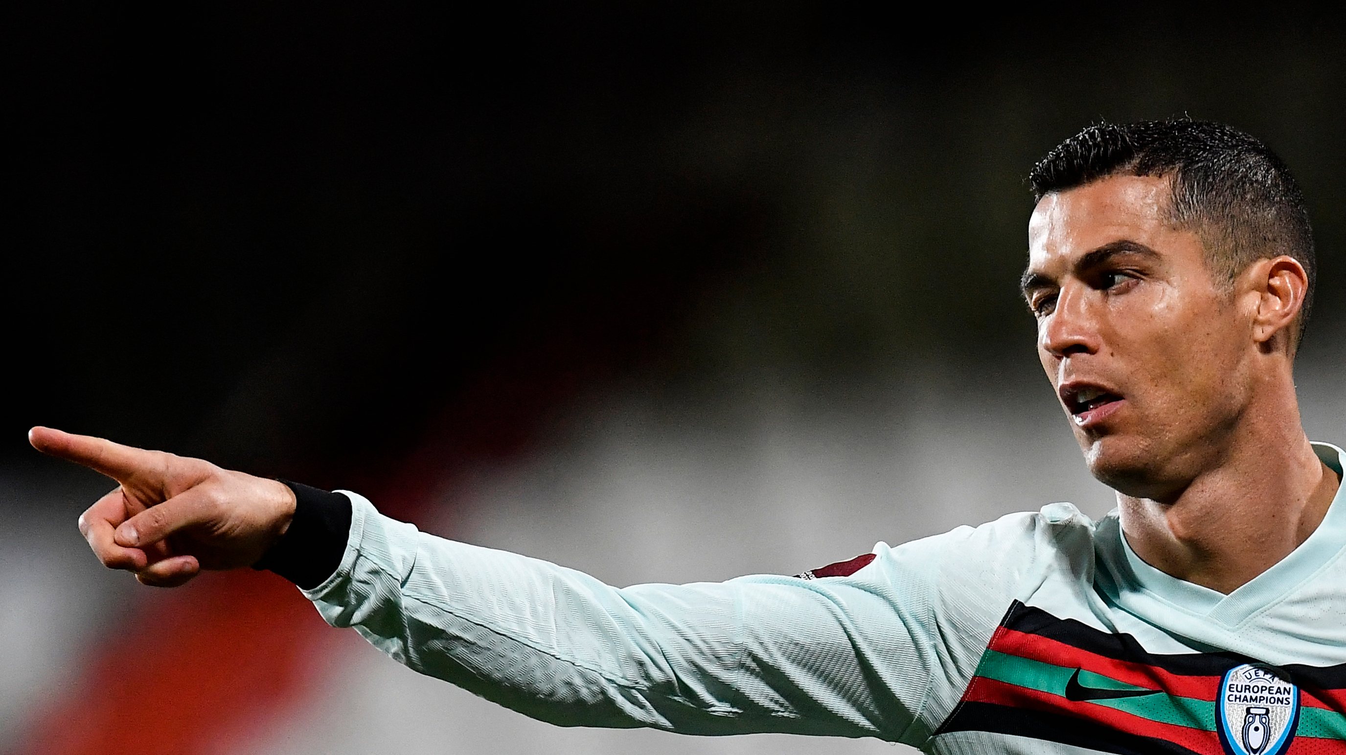 Ronaldo marcou no início da segunda parte o seu sexto golo frente ao Luxemburgo e fez a reviravolta antes do 3-1 de Palhinha