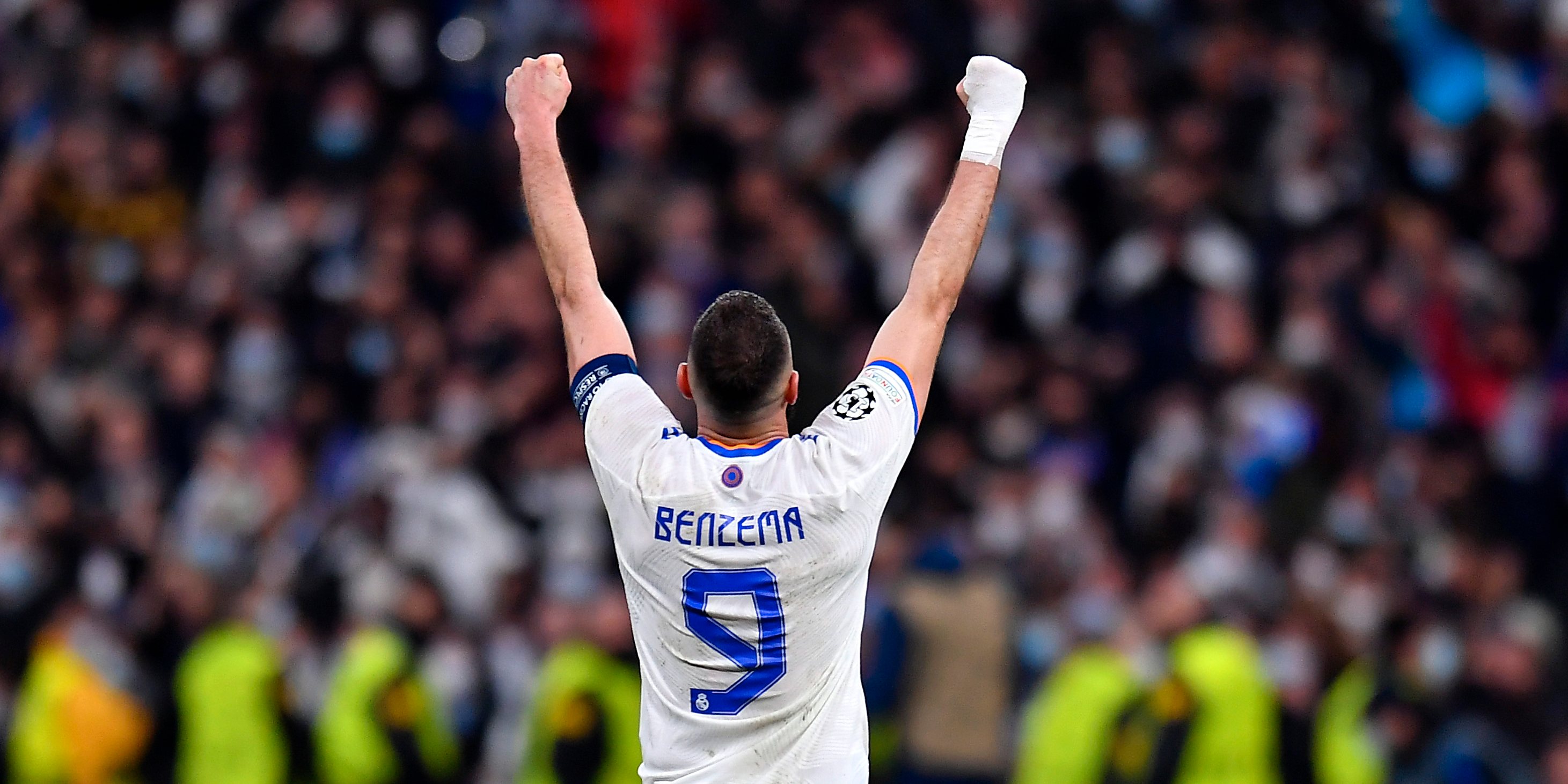 Karim Benzema é eleito o melhor jogador do mundo - Grupo A Hora