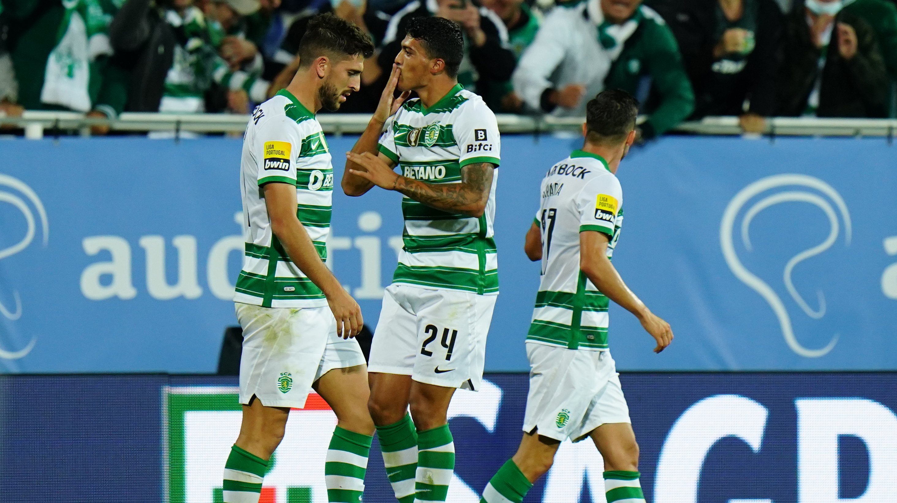Pedro Porro marcou o único golo de grande penalidade a meio da segunda parte e garantiu o regresso às vitórias do Sporting na Liga