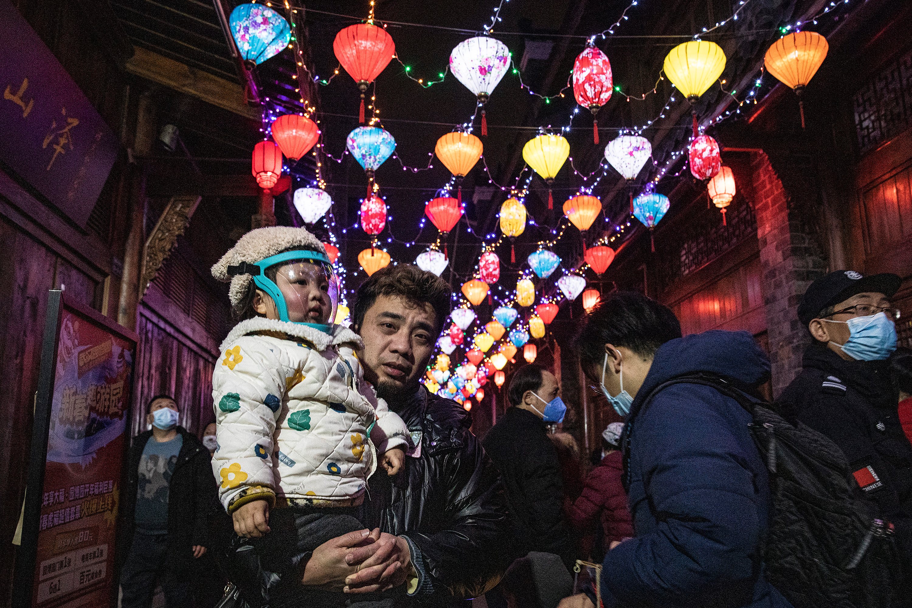 Celebração do Festival da Lanterna em Wuhan, na China