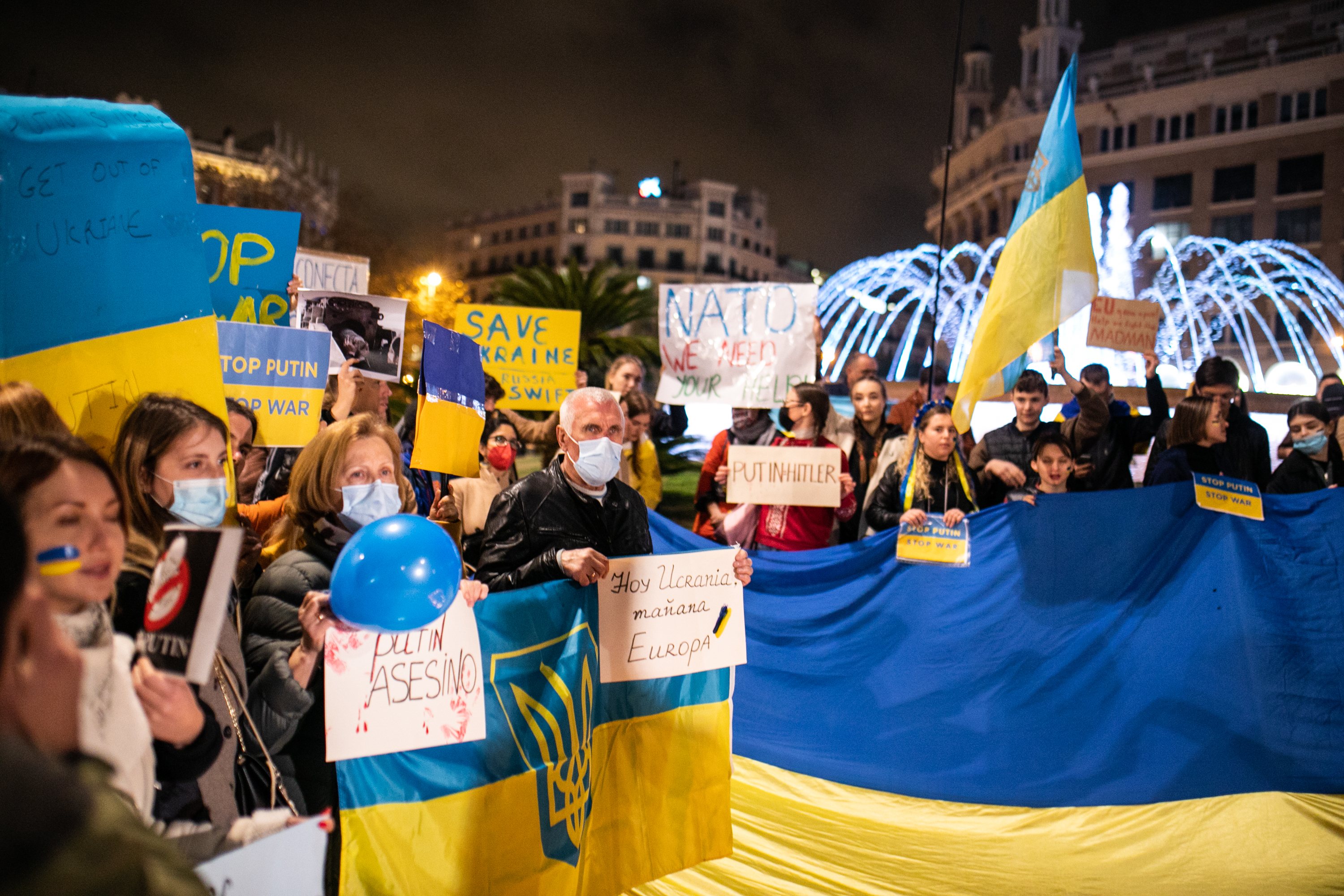 Protestos contra a invasão da Ucrânia em Barcelona, Espanha
