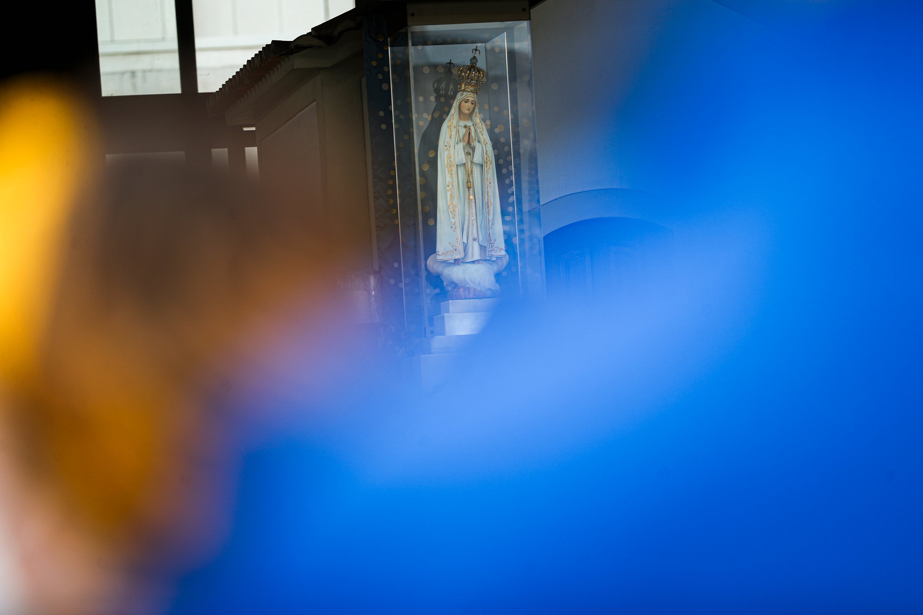 O Papa Francisco fez da a consagração da Rússia e da Ucrânia ao Imaculado Coração de Maria durante a Celebração da Penitência, que presidirá na Basílica de São Pedro, na Cidade do Vaticano. Em Fátima, na condição de Legado Pontifício, está o cardeal Konrad Krajewski, esmoleiro apostólico, que faz o ato de consagração na Capelinha das Aparições. Fátima, 25 de Março de 2022. FILIPE AMORIM/OBSERVADOR