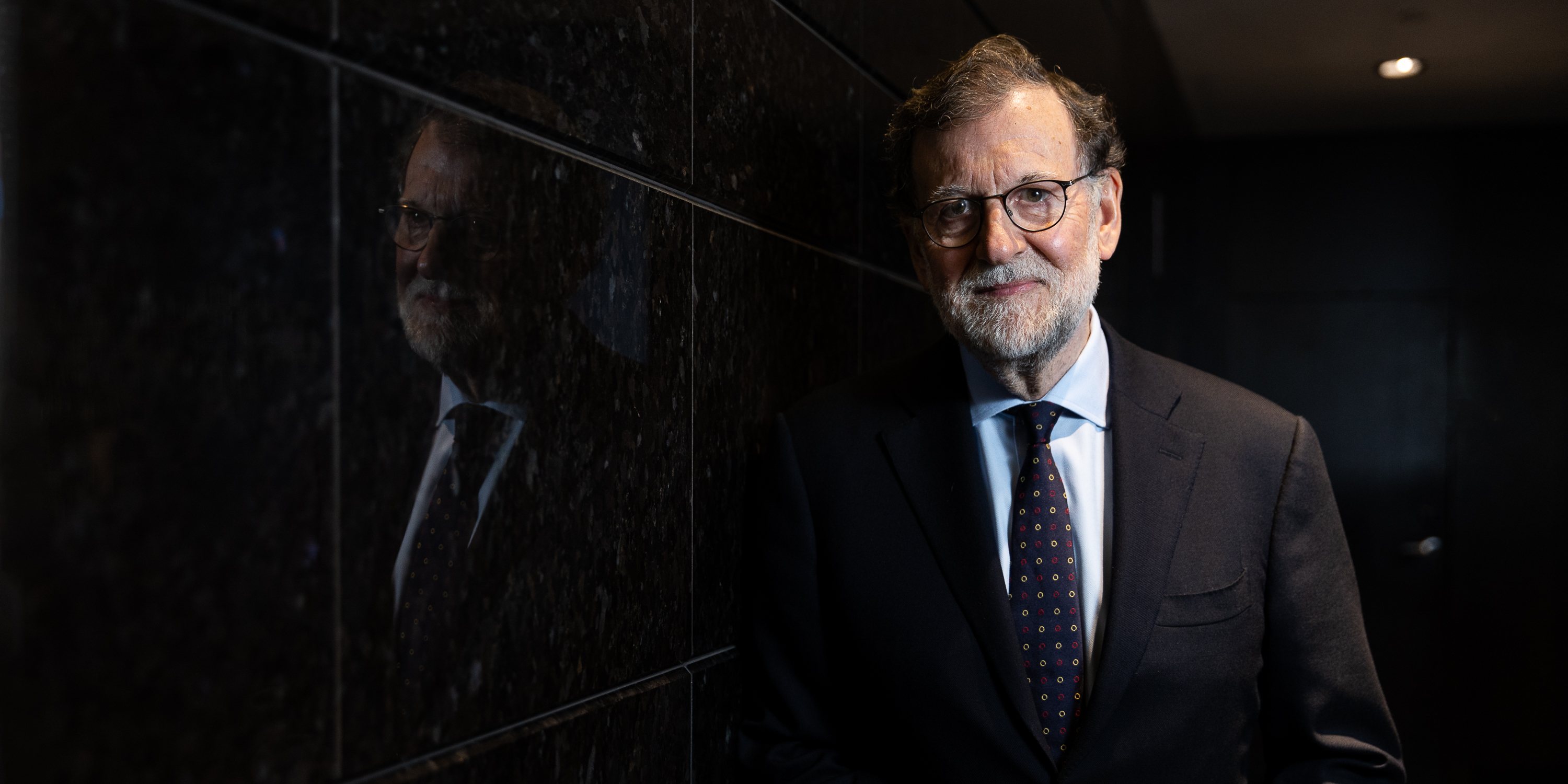 Mariano Rajoy deixou duras críticas à amnistia, refutando o argumento de Pedro Sánchez de que trará paz à sociedade espanhola