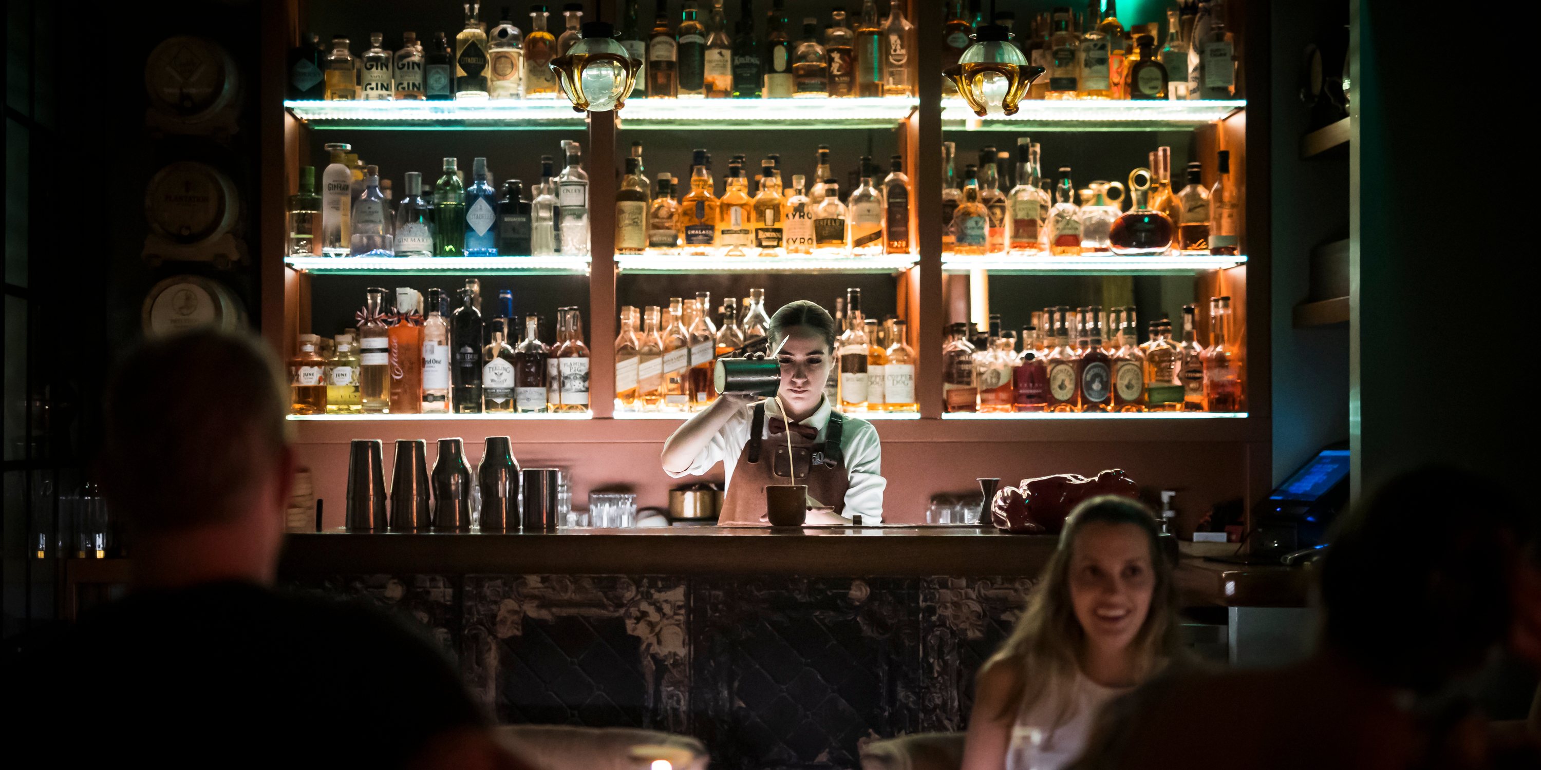 Reportagem no Bar “Red Frog”, que foi eleito um dos 50 melhores bares do mundo. Este bar é conhecido pelos seus cocktails. Lisboa, 15 de Setembro de 2022. FILIPE AMORIM/OBSERVADOR