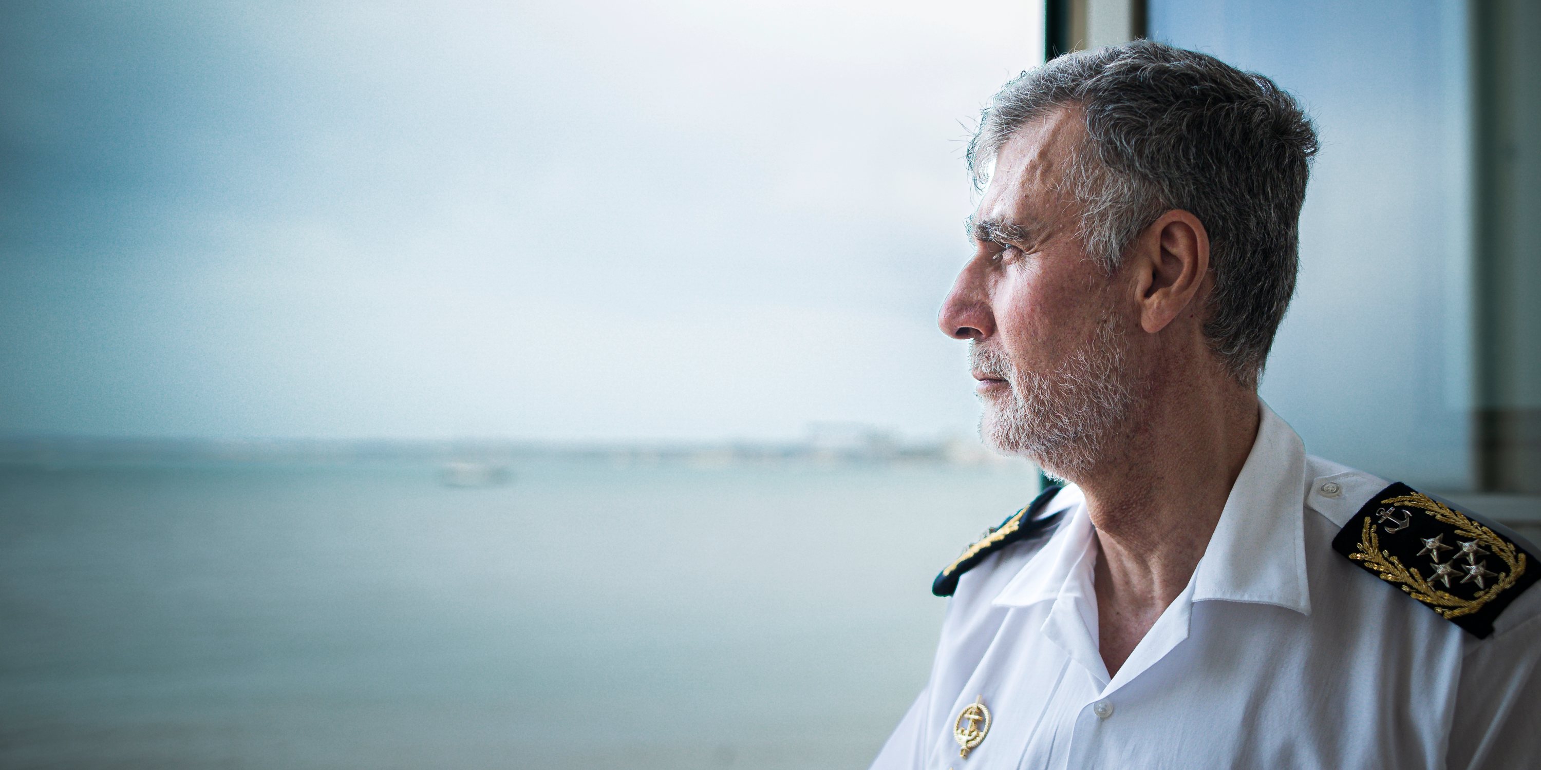 Entrevista com o Almirante Henrique ​​​​​​​​​​​​​​​​​​​Gouveia e Melo, Chefe do Estado-Maior da Armada, fotografado nas instalações centrais da Marinha. Lisboa, 12 de Julho de 2022. FILIPE AMORIM/OBSERVADOR