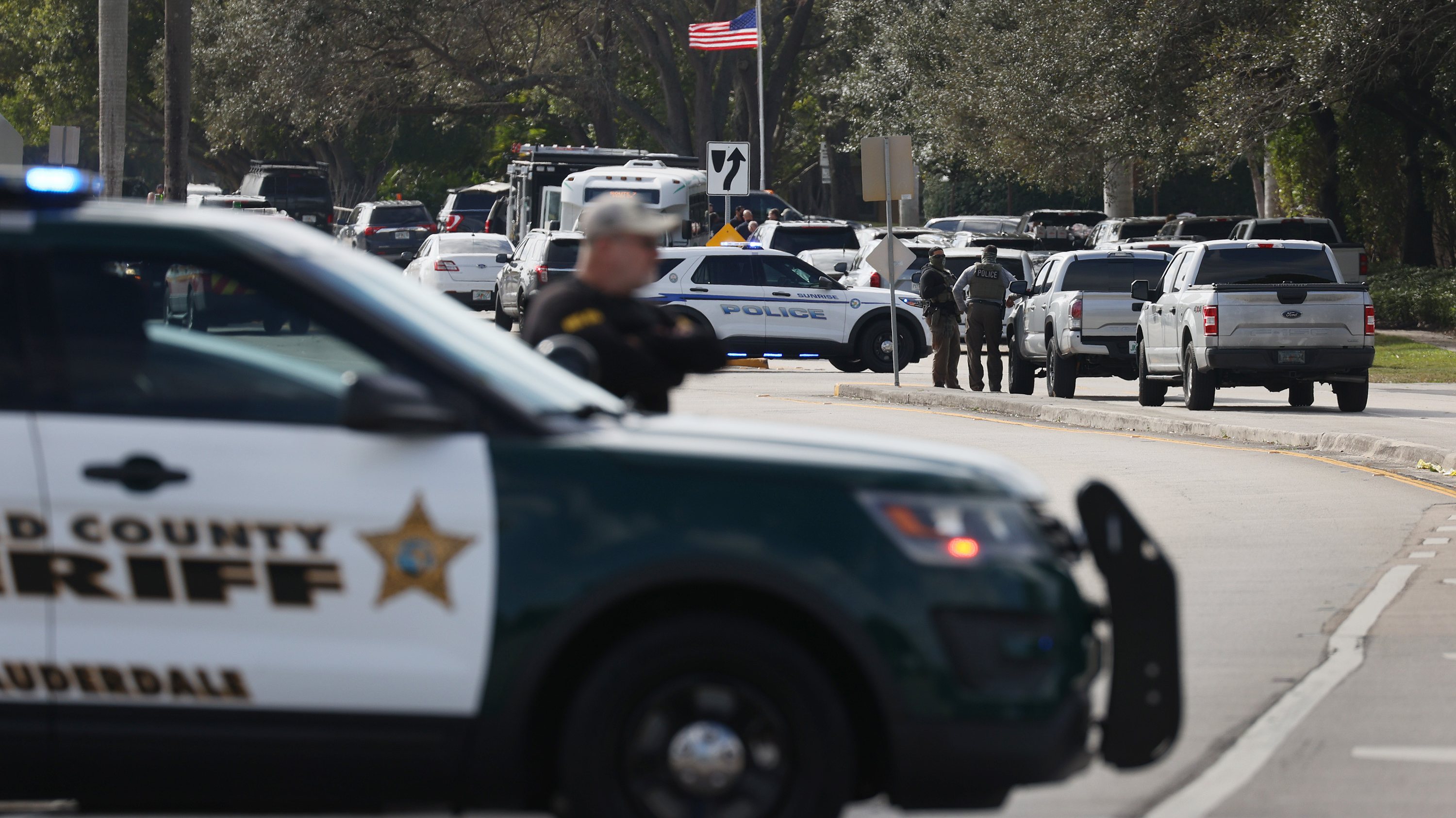 Multiple Federal Agents Shot In Standoff After Serving Warrant In Florida