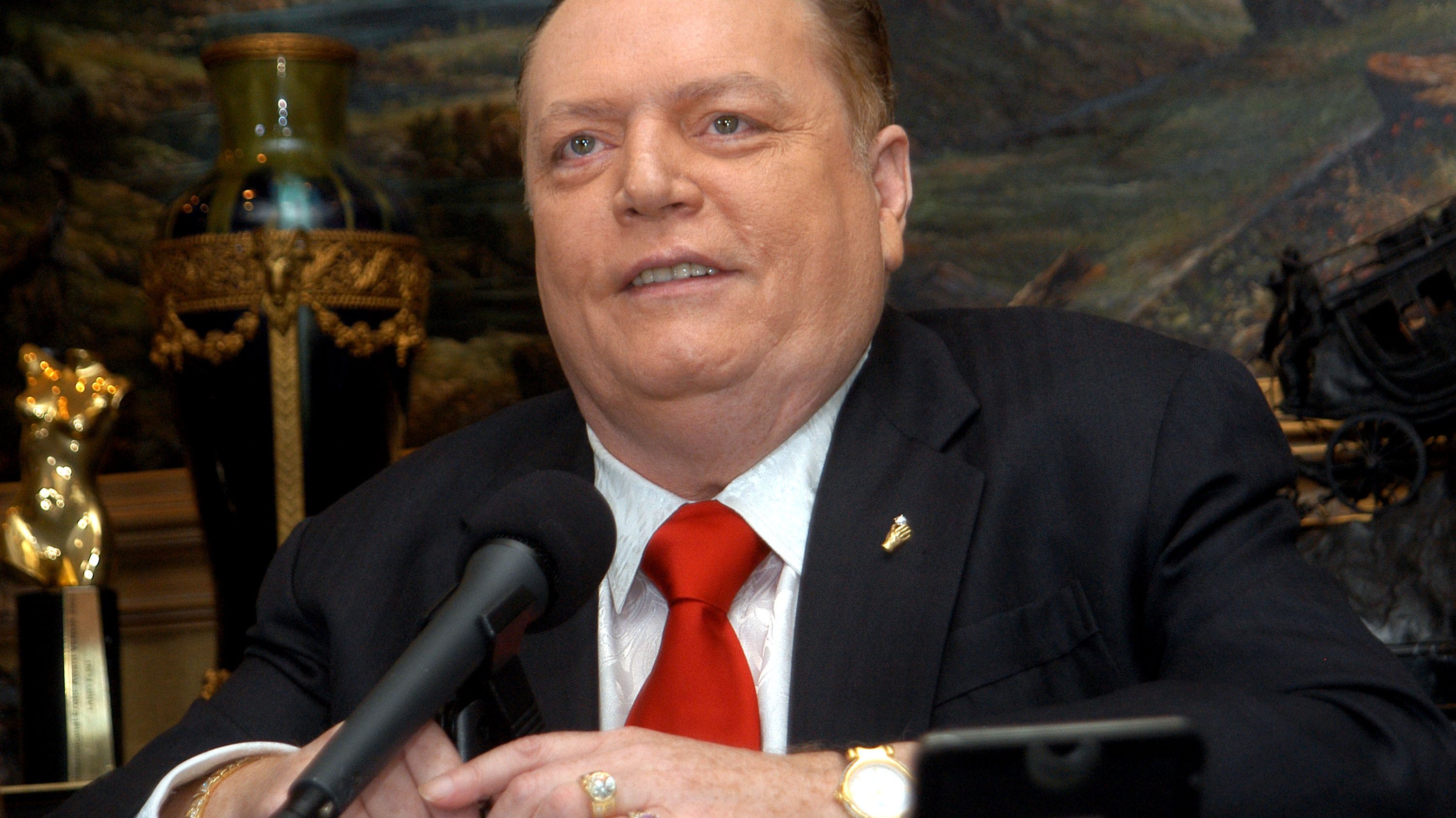 Publisher Larry Flynt Announces His Official Run For California Governor&#039;s Recall Election
