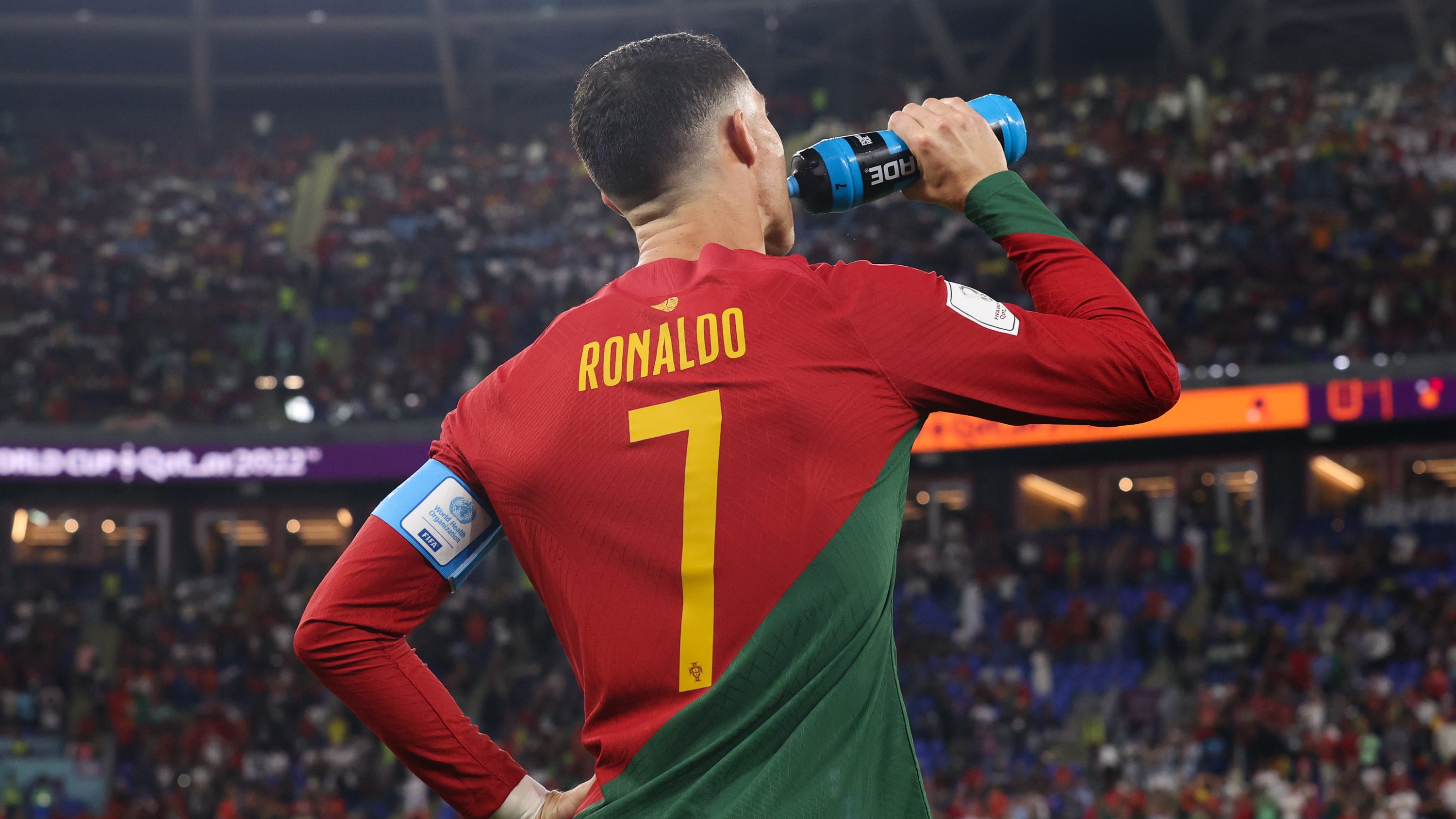 Ronaldo tornou-se no Qatar o primeiro jogador de sempre a marcar em cinco fases finais de Campeonatos do Mundo com o golo frente ao Gana
