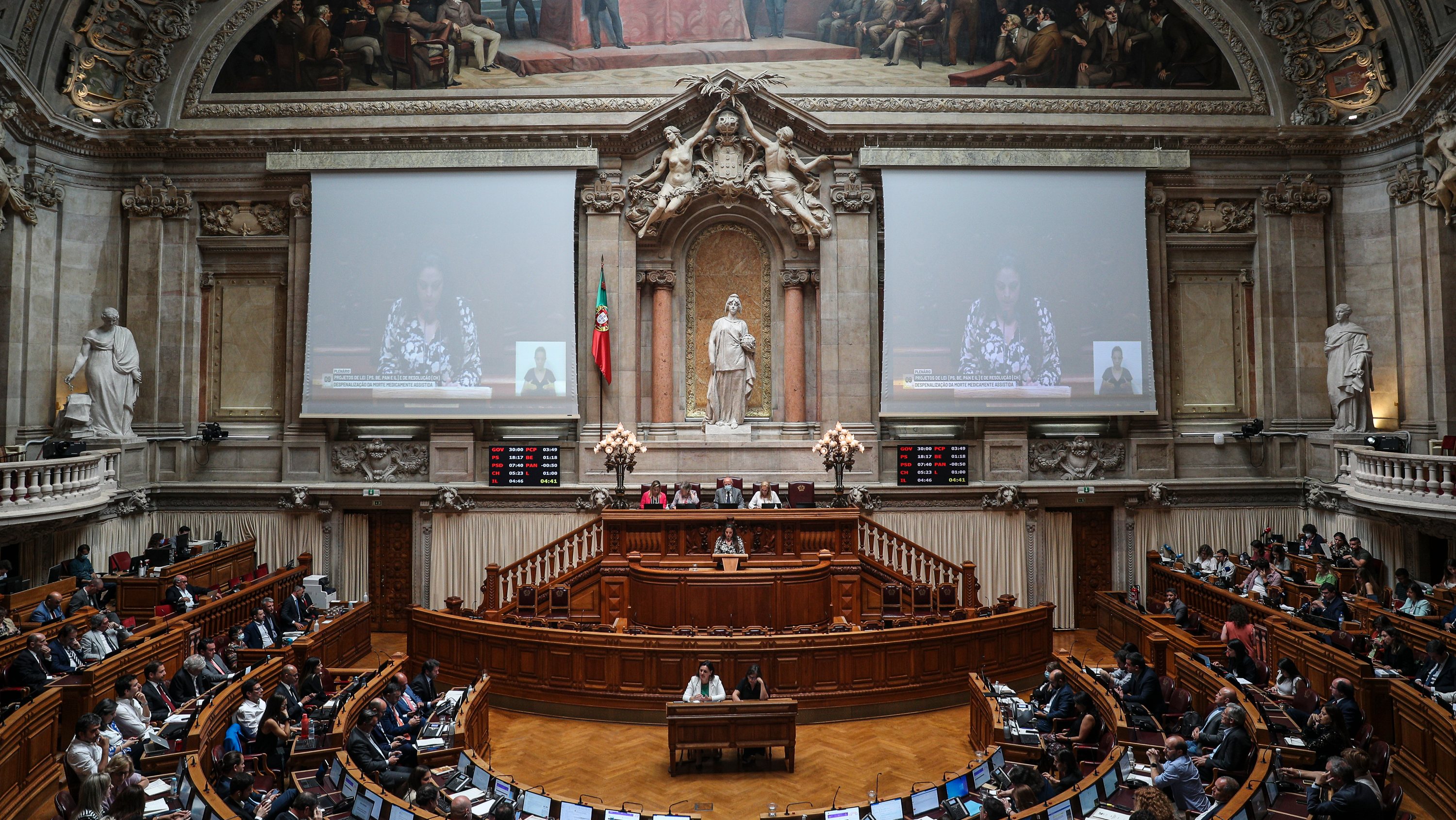 Sessão plenária na Assembleia da República sobre as várias propostas de lei dos deputados, sobre a morte medicamente assistida (eutanásia). Lisboa, 09 de Junho de 2022. FILIPE AMORIM/OBSERVADOR