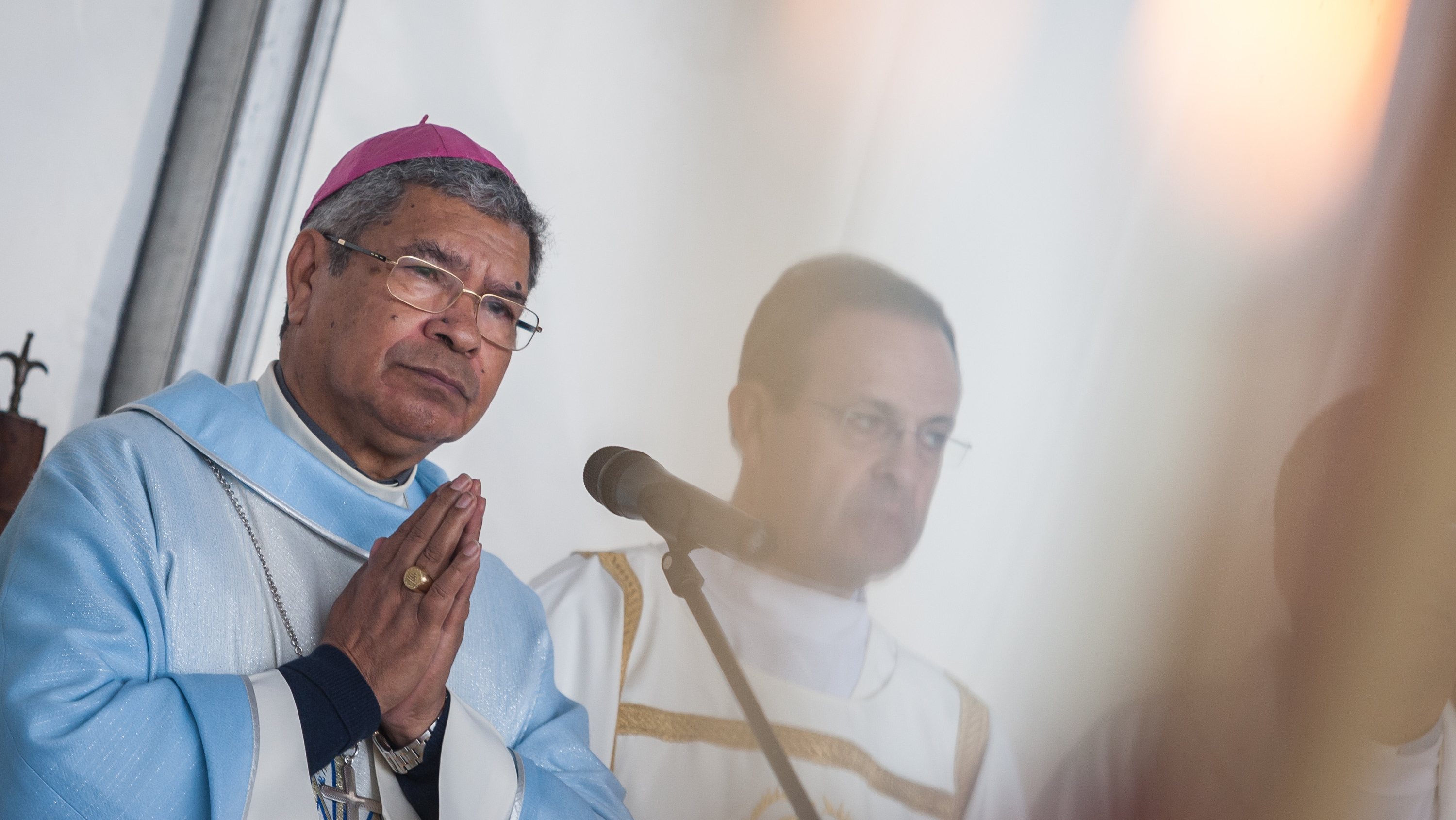 Bispo timorense está sob medidas restritivas do Vaticano e encontra-se em parte incerta