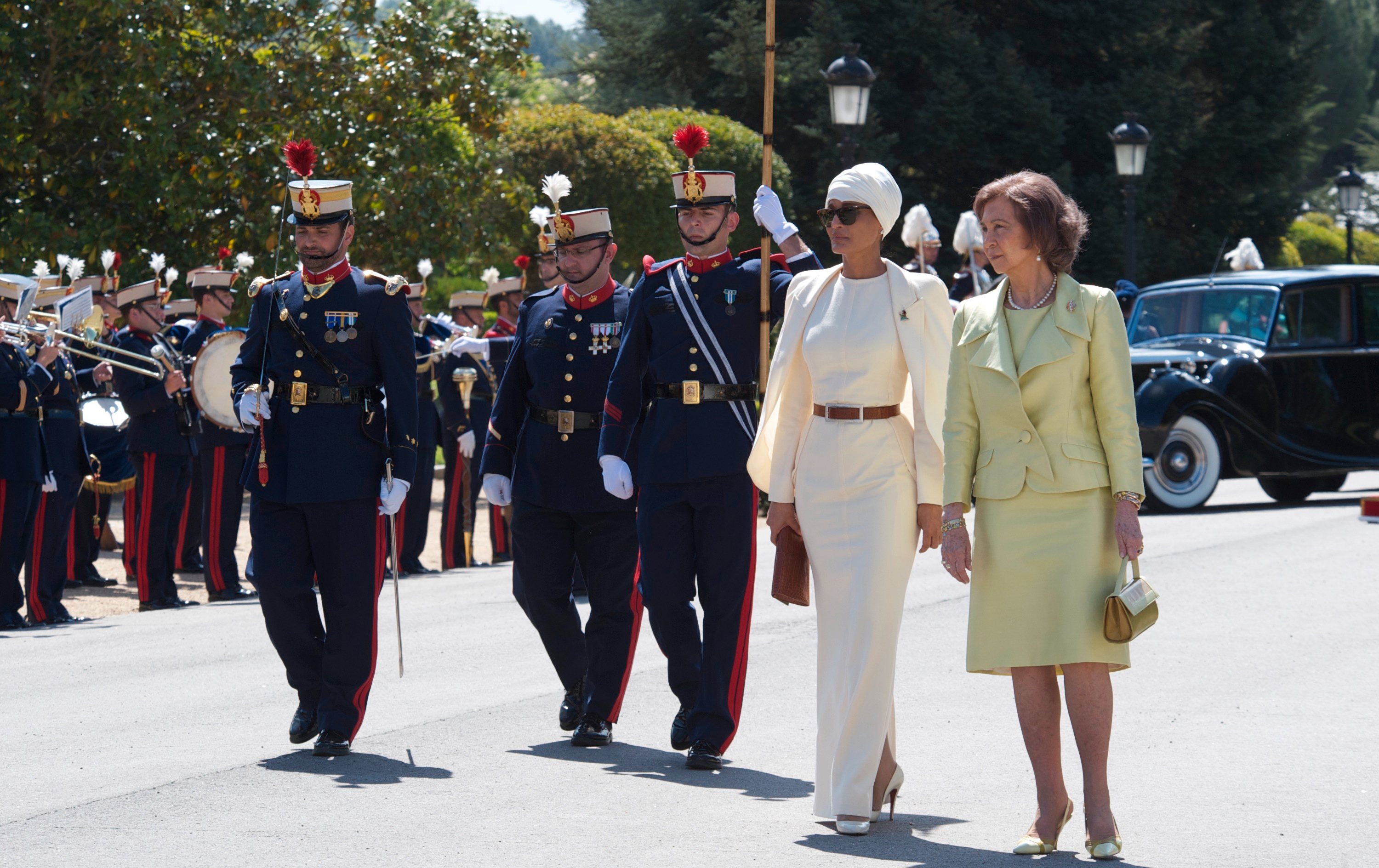Spanish Royals Meet the Emir of the State of Qatar and Sheikha Mozah Bint Nasser at El Pardo Palace