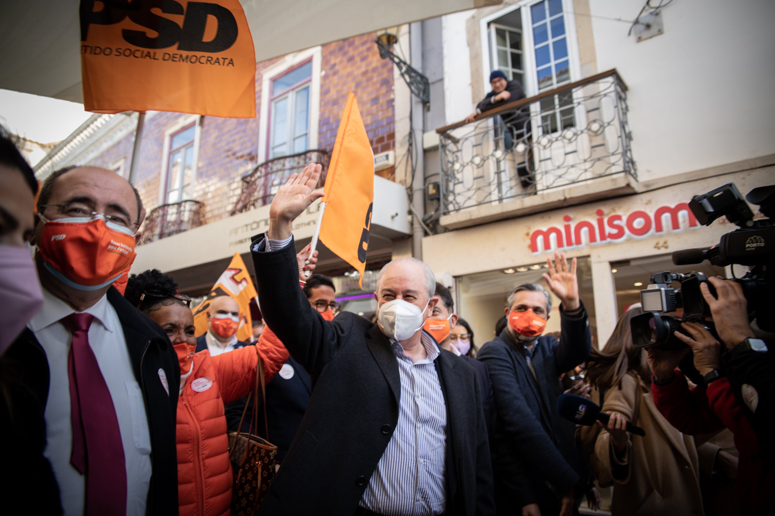 ELEIÇOES LEGISLATIVAS: Rui Rio, lider do Partido Social Democrata (PSD), durante uma arruada em Faro. As eleições legislativas realizam-se no próximo dia 30 de Janeiro. 25 de Janeiro de 2022, Faro TOMÁS SILVA/OBSERVADOR