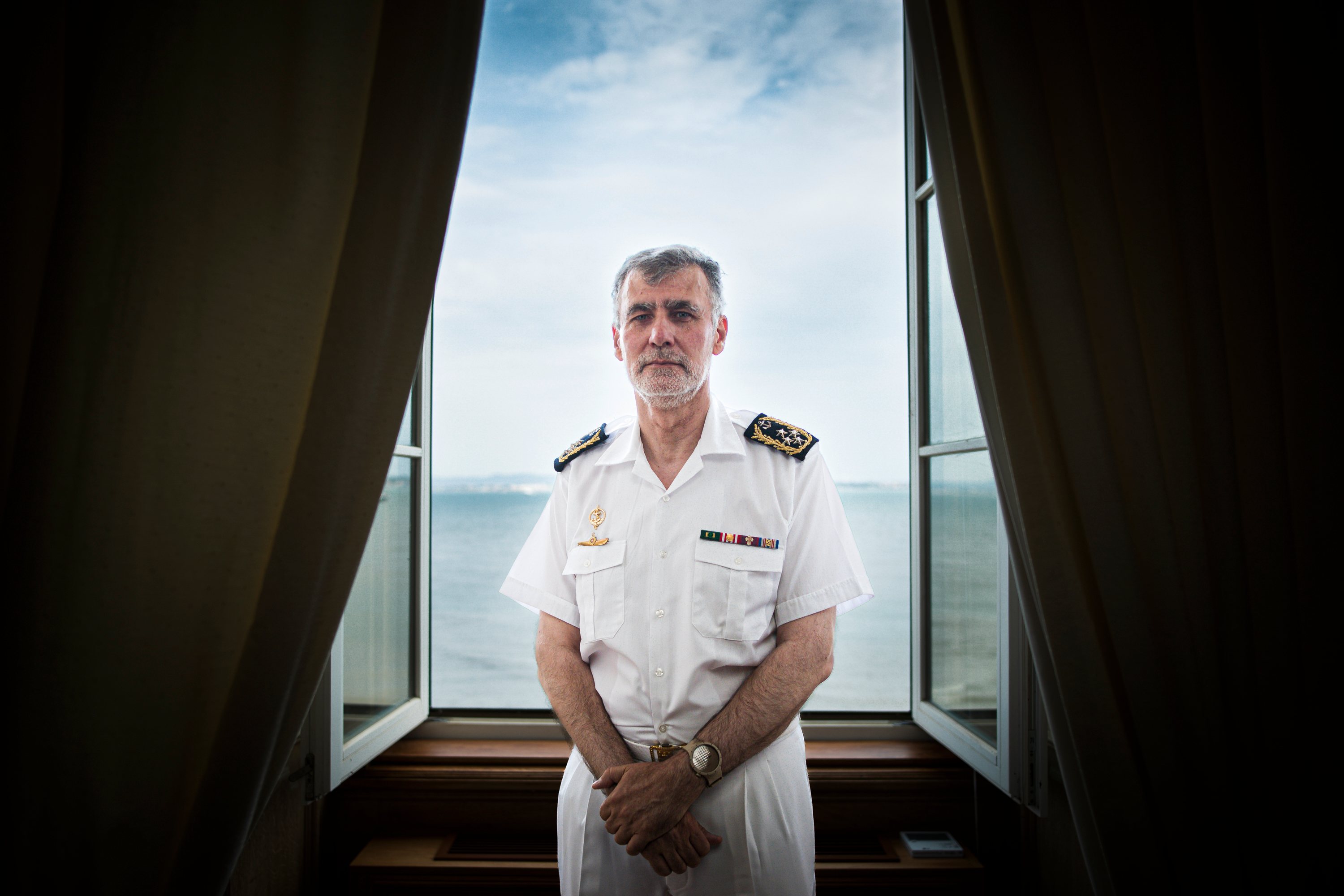Entrevista com o Almirante Henrique ​​​​​​​​​​​​​​​​​​​Gouveia e Melo, Chefe do Estado-Maior da Armada, fotografado nas instalações centrais da Marinha. Lisboa, 12 de Julho de 2022. FILIPE AMORIM/OBSERVADOR