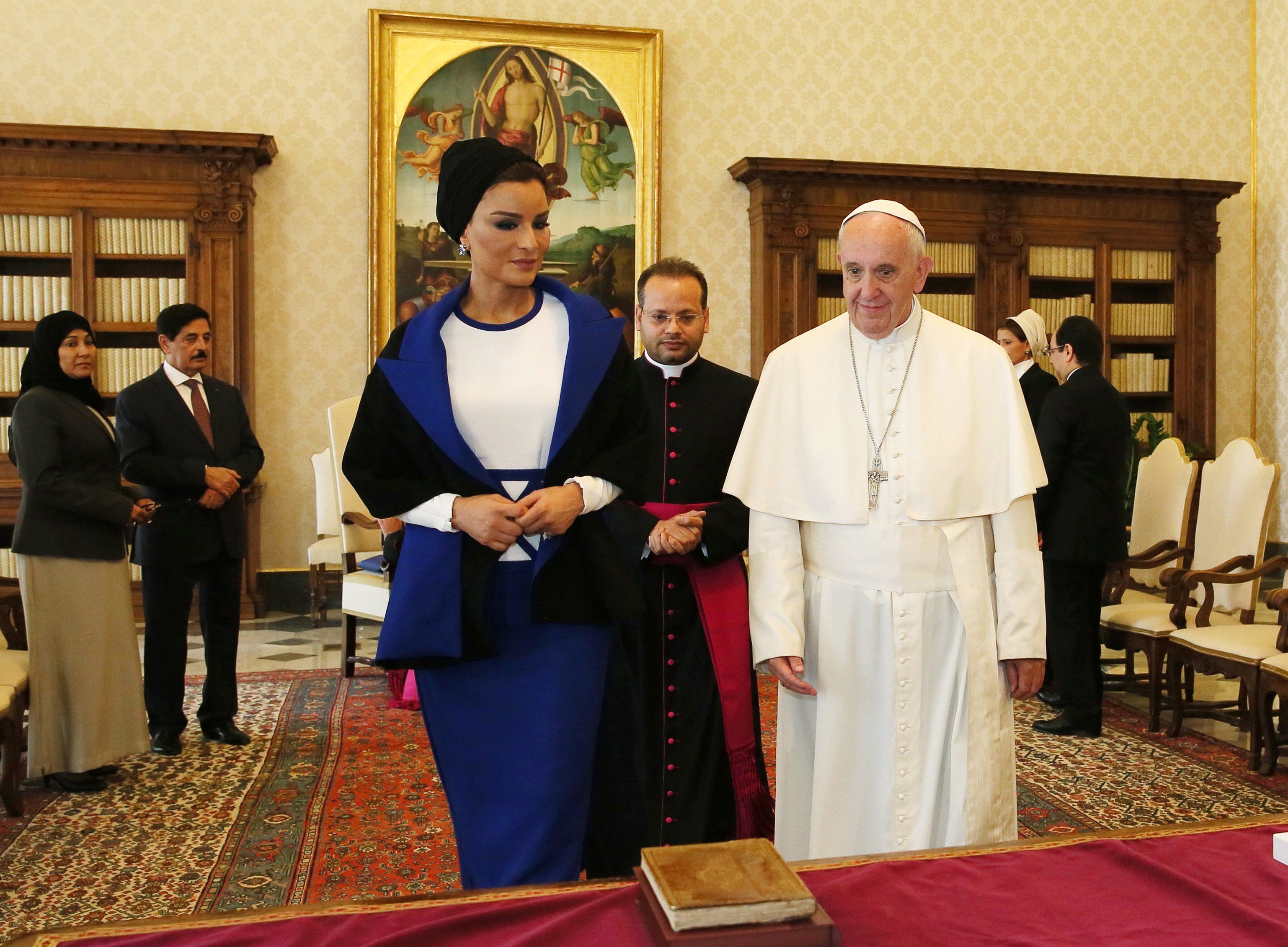 Le Pape François la Sheikha Mozah bint Nasser du Qatar