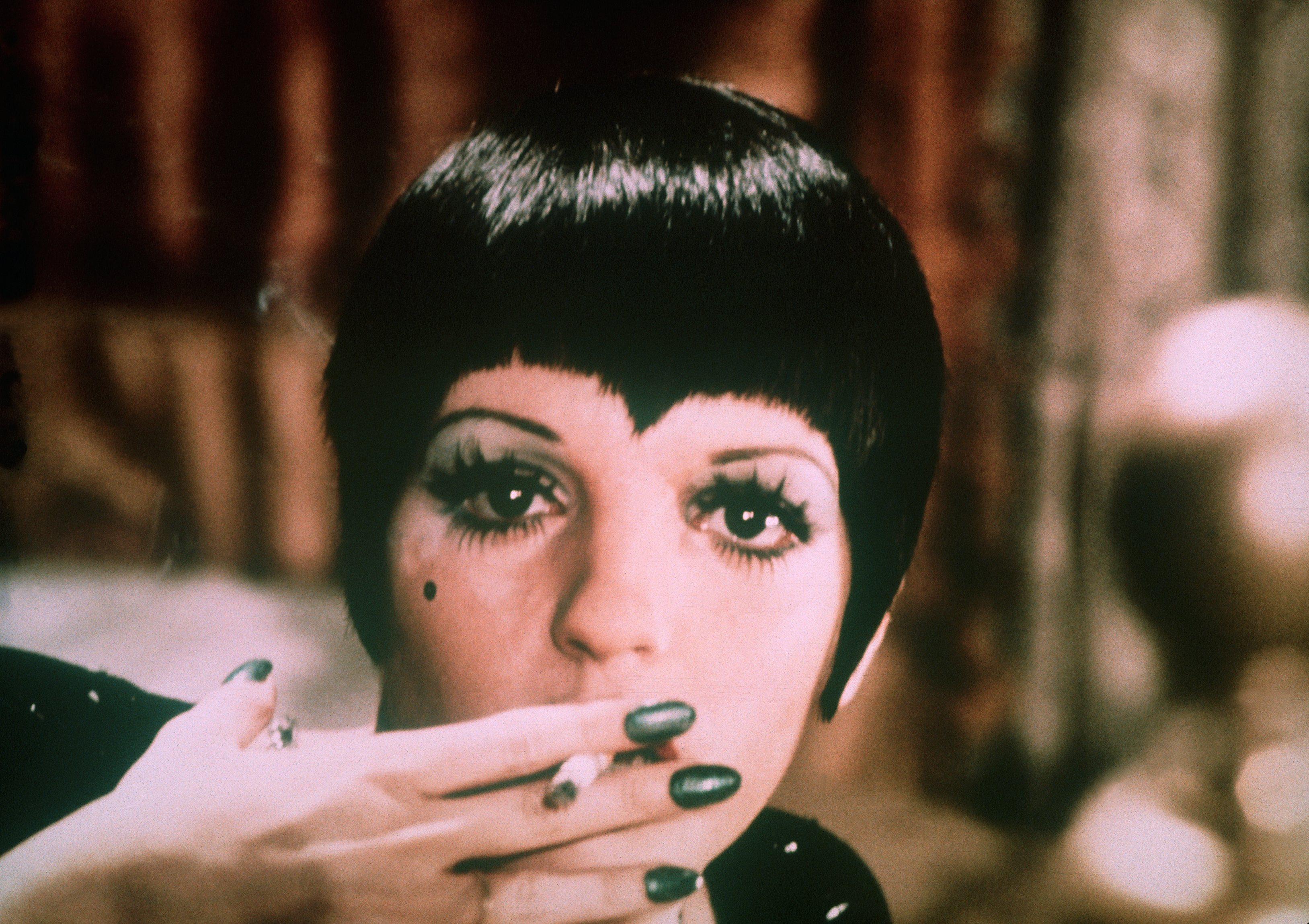 Liza Minnelli With Cigarette