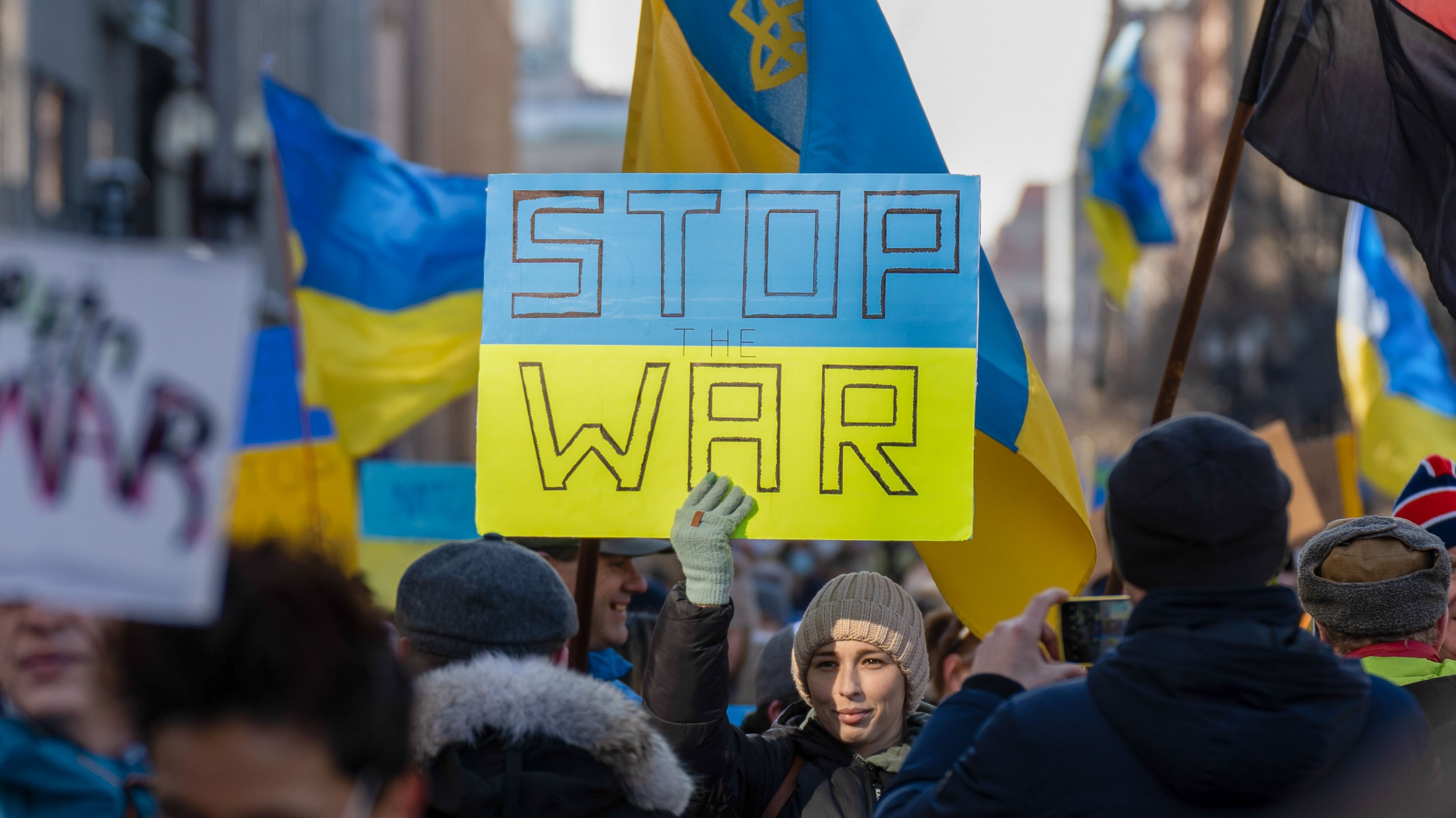 Manifestações pela paz na Ucrânia multiplicaram-se por todo o mundo