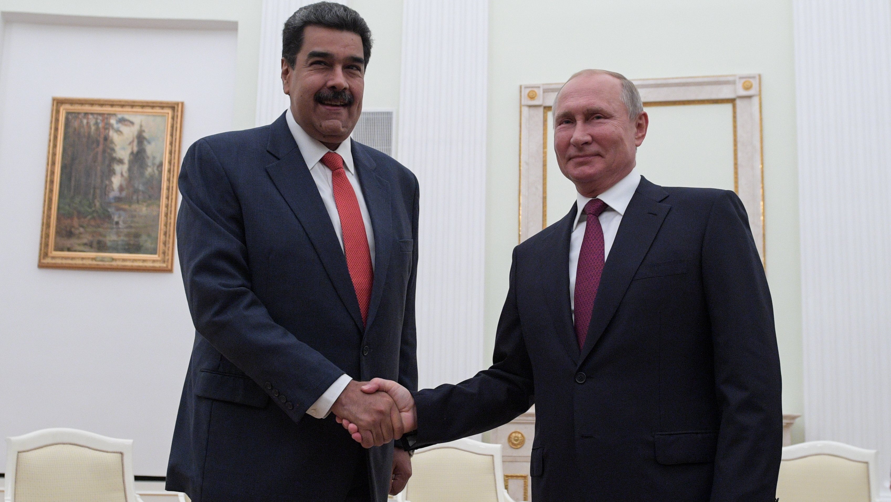 Presidents of Russia and Venezuela meet in Moscow