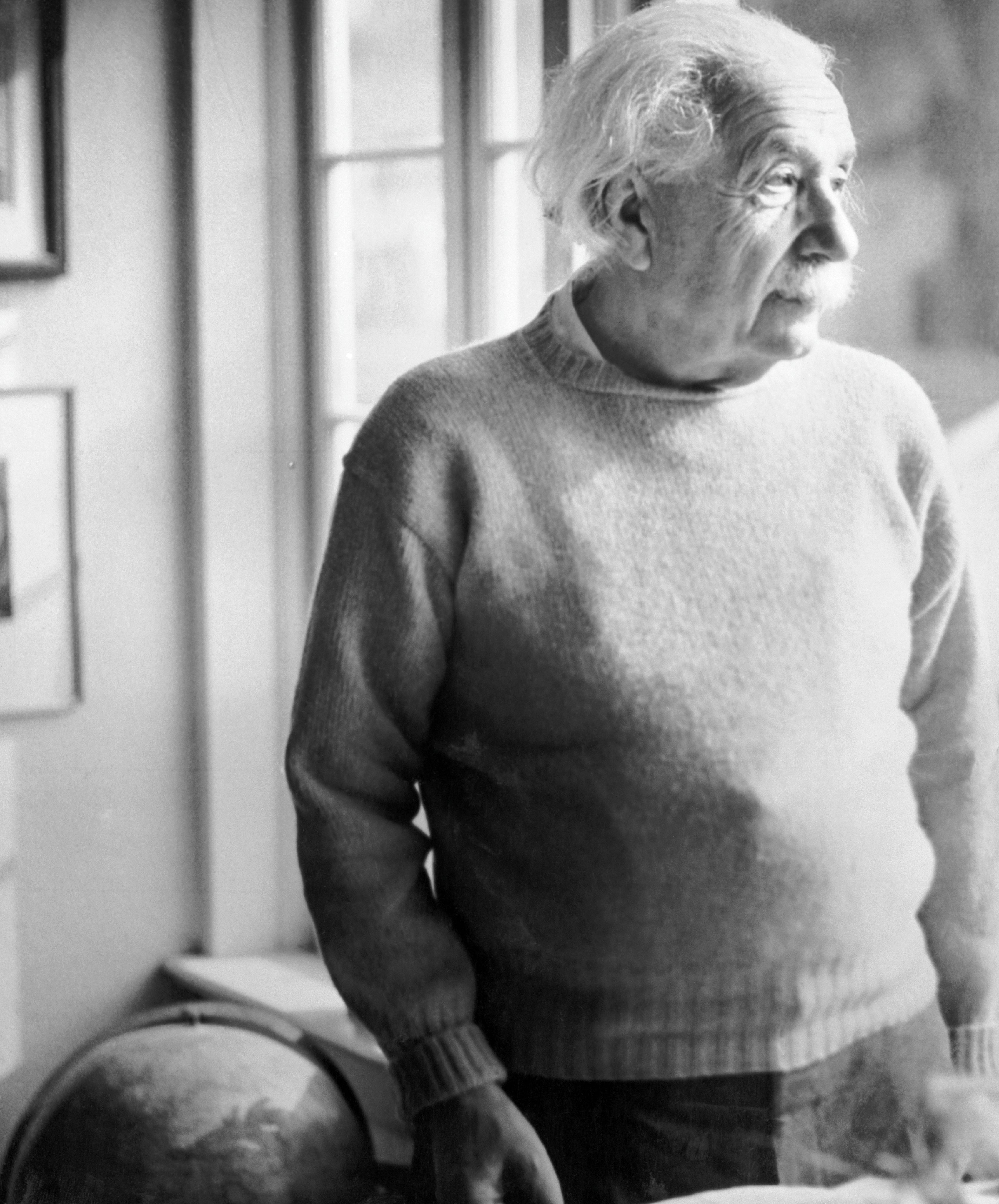 A última foto tirada a Albert Einstein, na altura com 74 anos de idade.