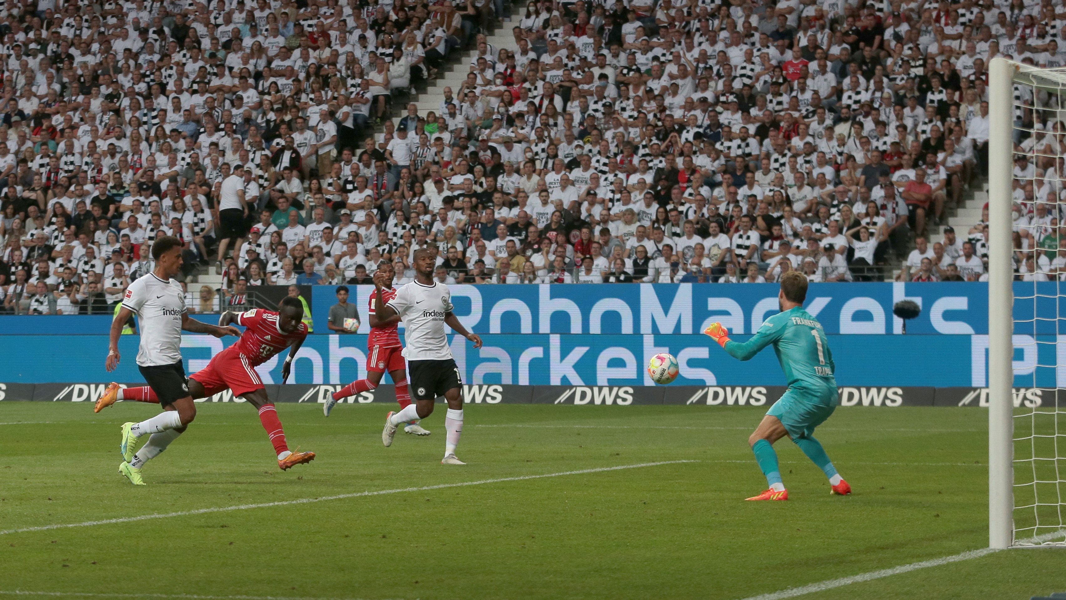 Sadio Mané marcou mais um golo depois da Supertaça e esteve em quase todas as jogadas de envolvimento ofensivo de uma máquina chamada Bayern