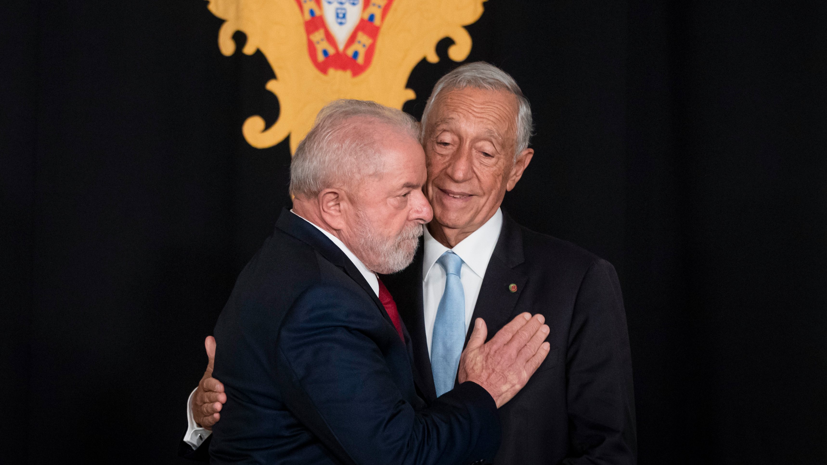Encontro entre chefes de Estado estava previsto para as 12h00 locais (15h00 em Portugal continental), mas agenda de Lula atrasou-se