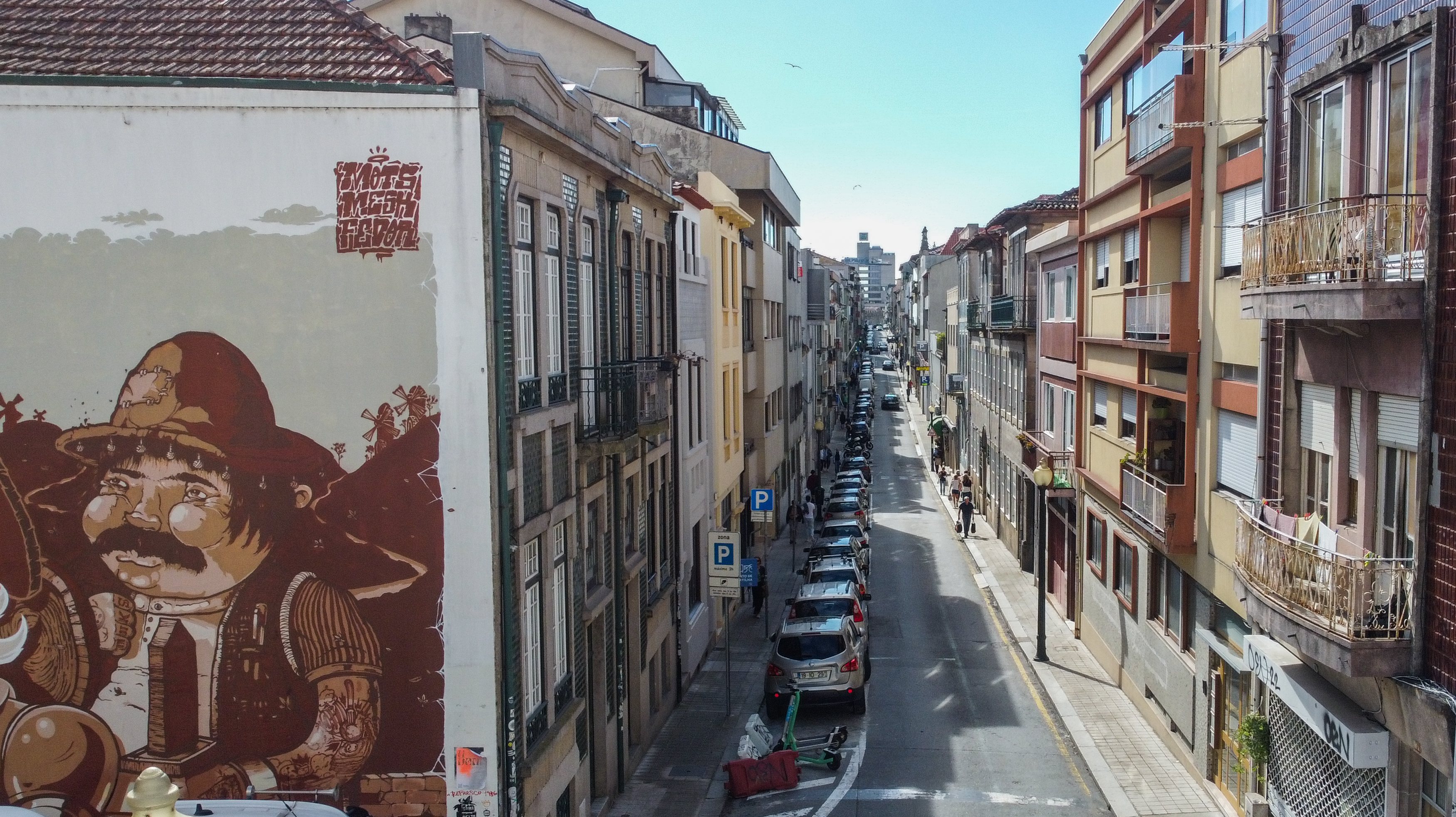 A realização das duas manifestações contou com o parecer positivo do Comando Metropolitano da PSP do Porto, que irá acompanhar os dois percursos