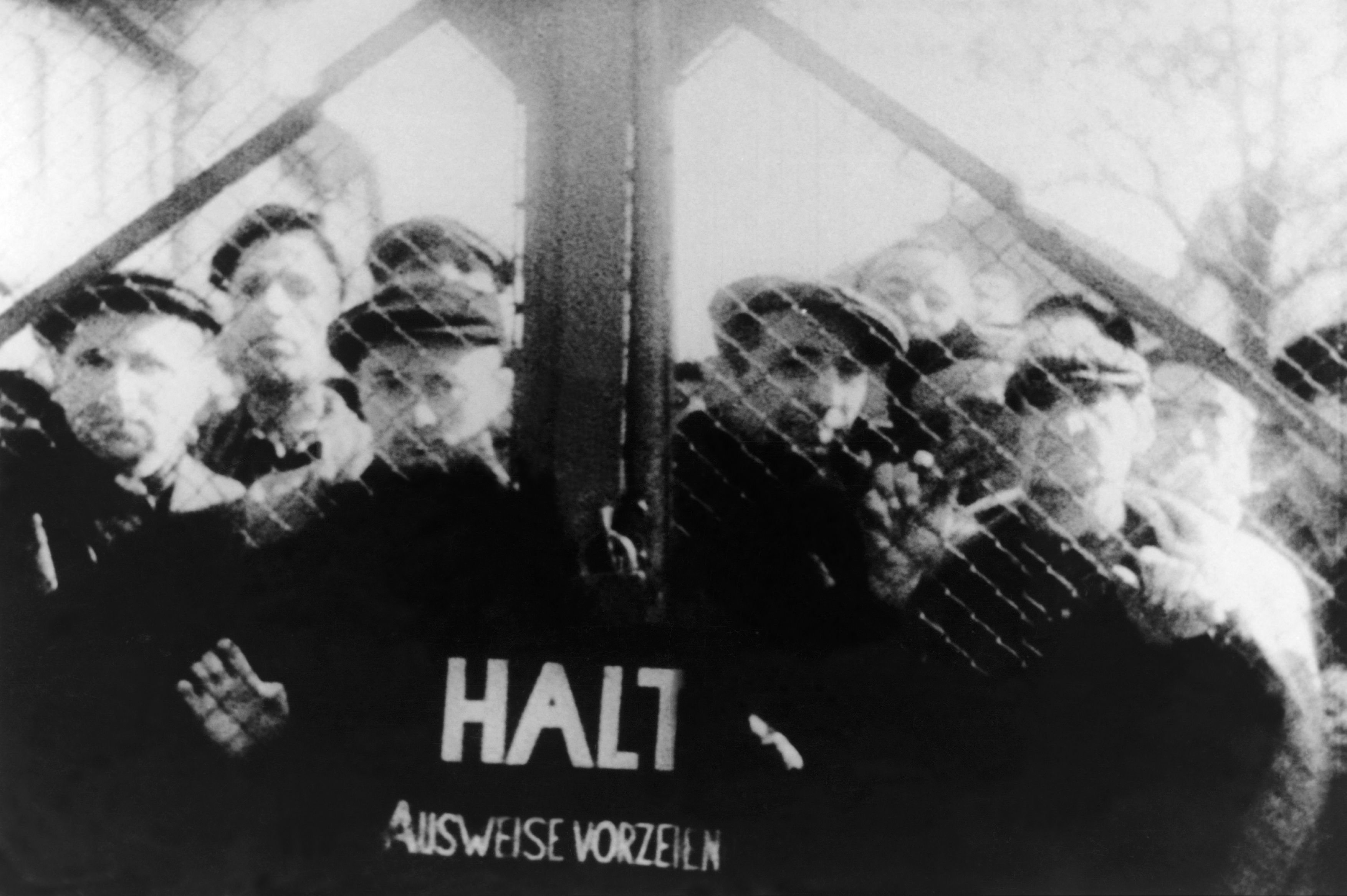 Auschwitz , em1945